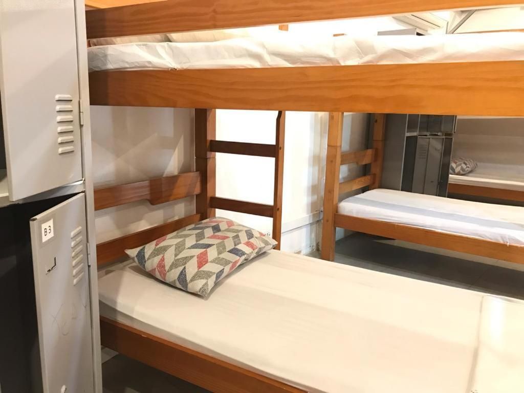 Bunk Bed in Mixed Dormitory Room