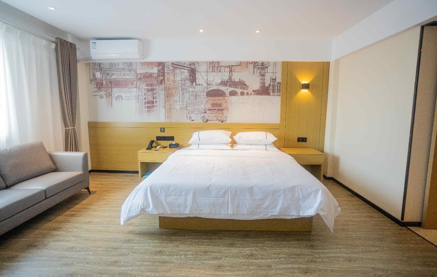Dossen - Deluxe Bed Room