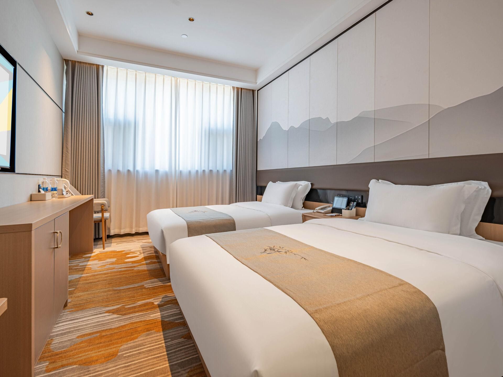 WH - Deluxe Room Twin