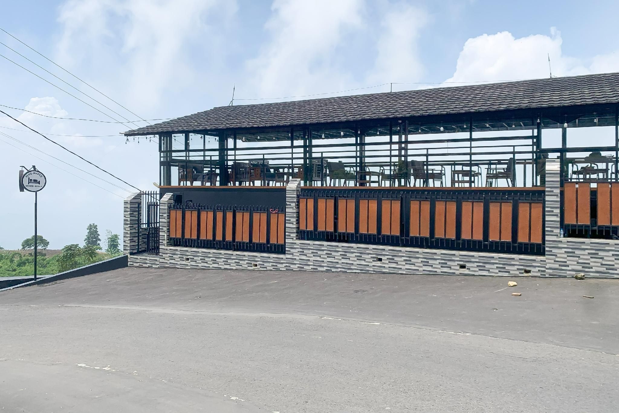 Penginapan Ciremai Syariah RedPartner