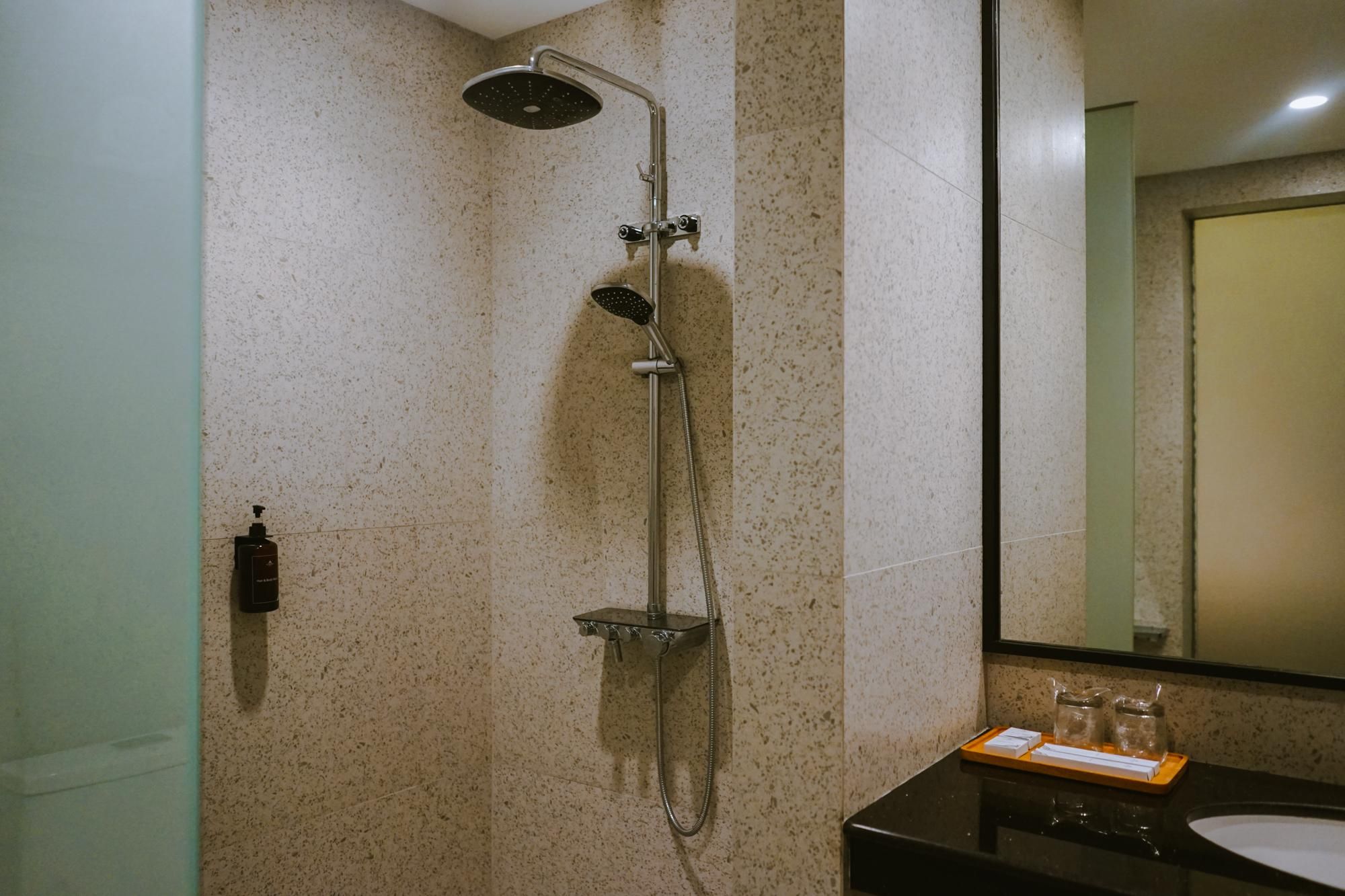 Achiera Hotel and Convention Jatiwangi Suites Room 3