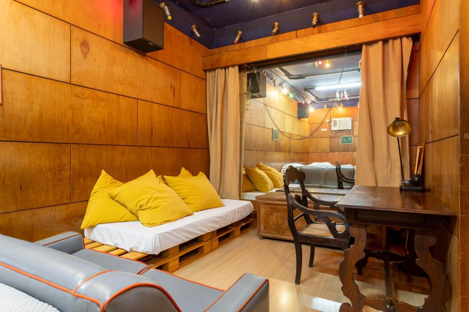 Bed in 6-Bed Mixed Dormitory Room