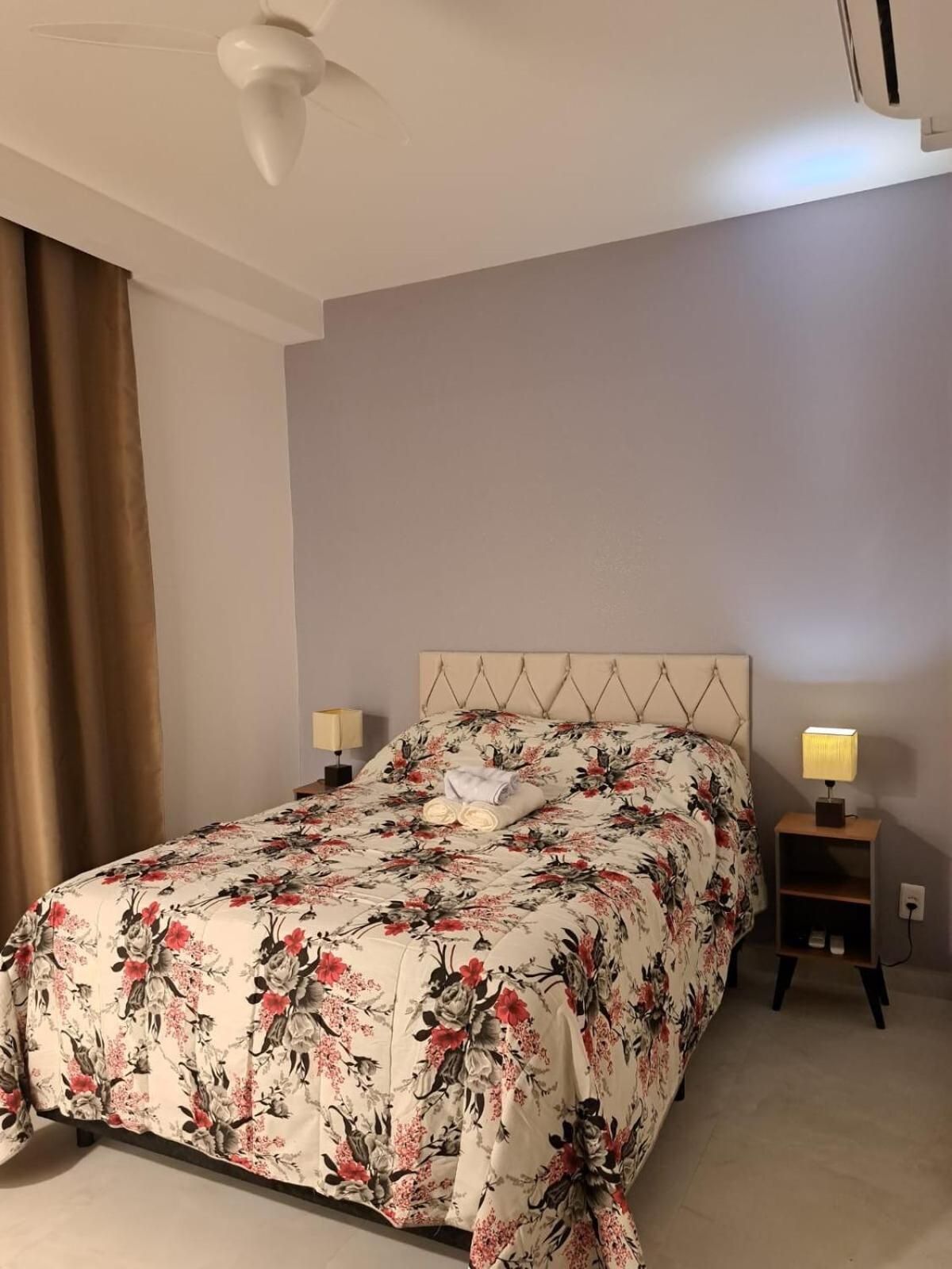 One-Bedroom Deluxe Apartment