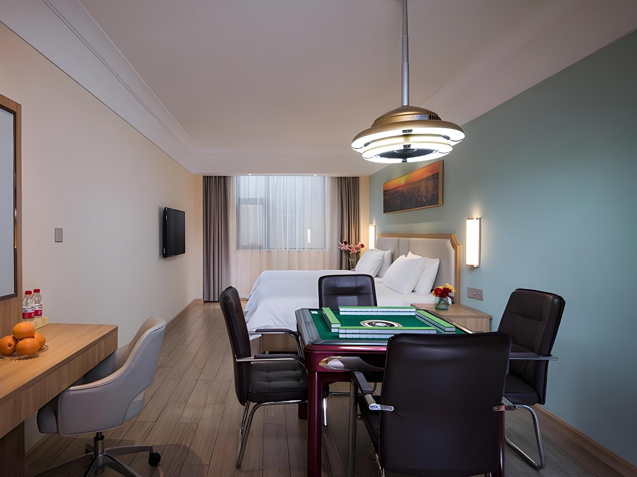 Vienna 3 Best Hotel Tongcheng County Government WH - Chess Twin Bed Room