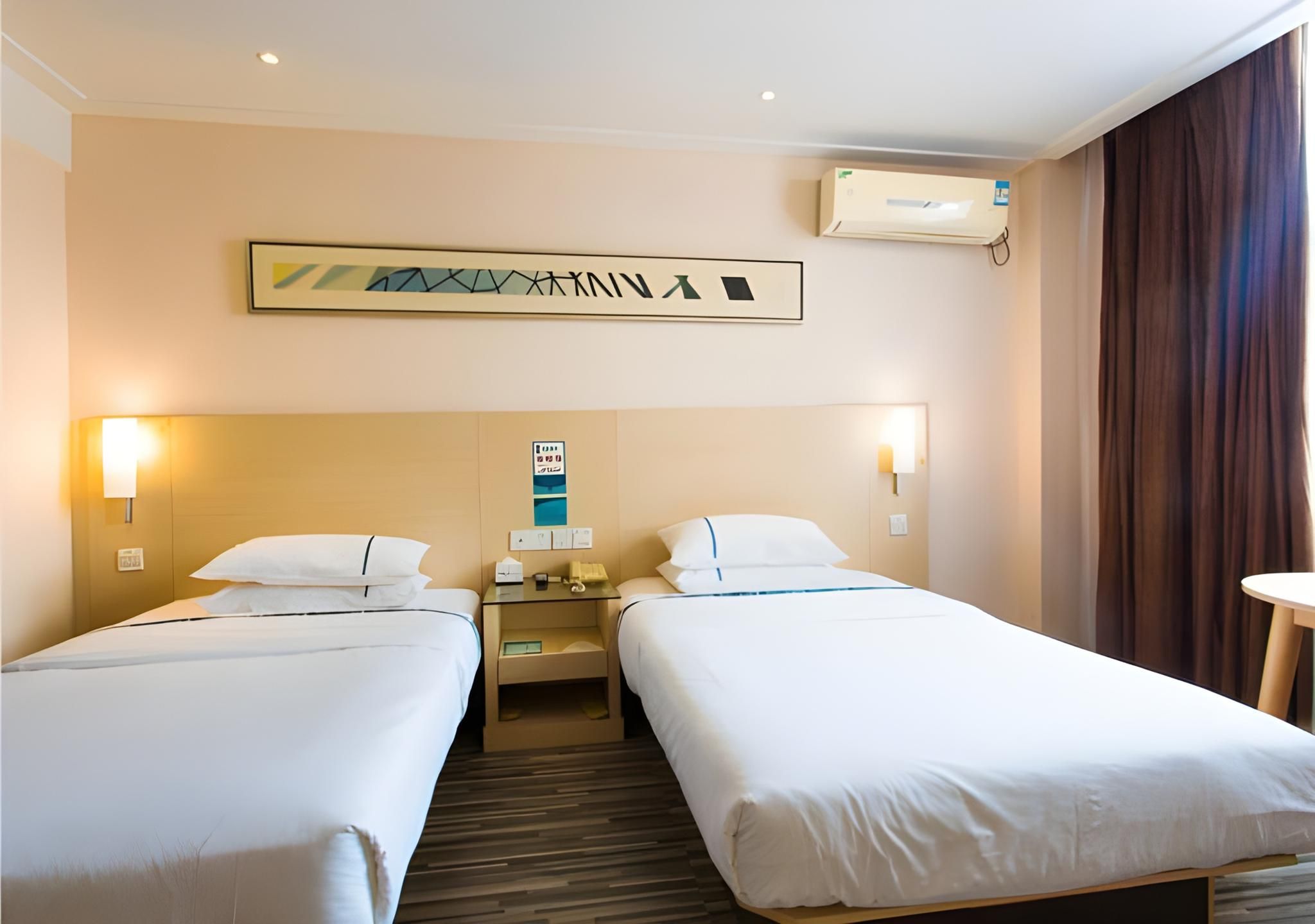 Dossen - Business Twin Room