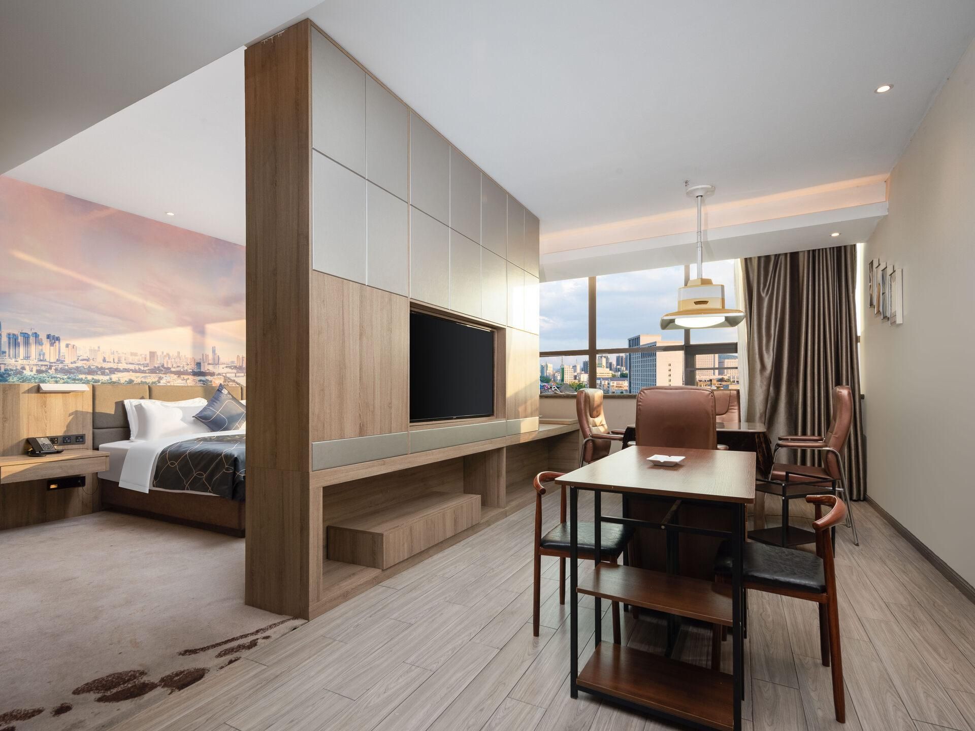 ChonPines Hotels Xianning Wanda Plaza Vibrant Suite 3