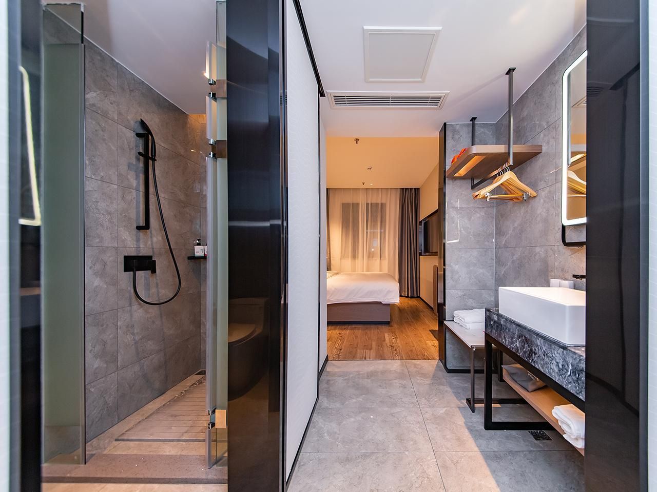 Dossen - Standard Bed Room