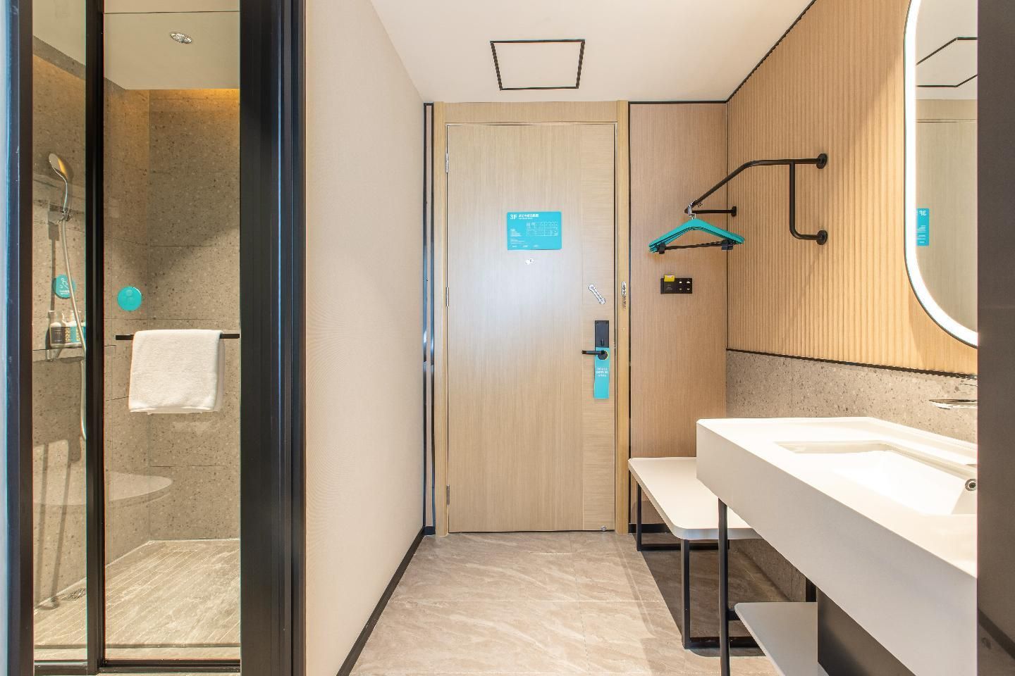 Dossen - Zhineng Deluxe Bed Room