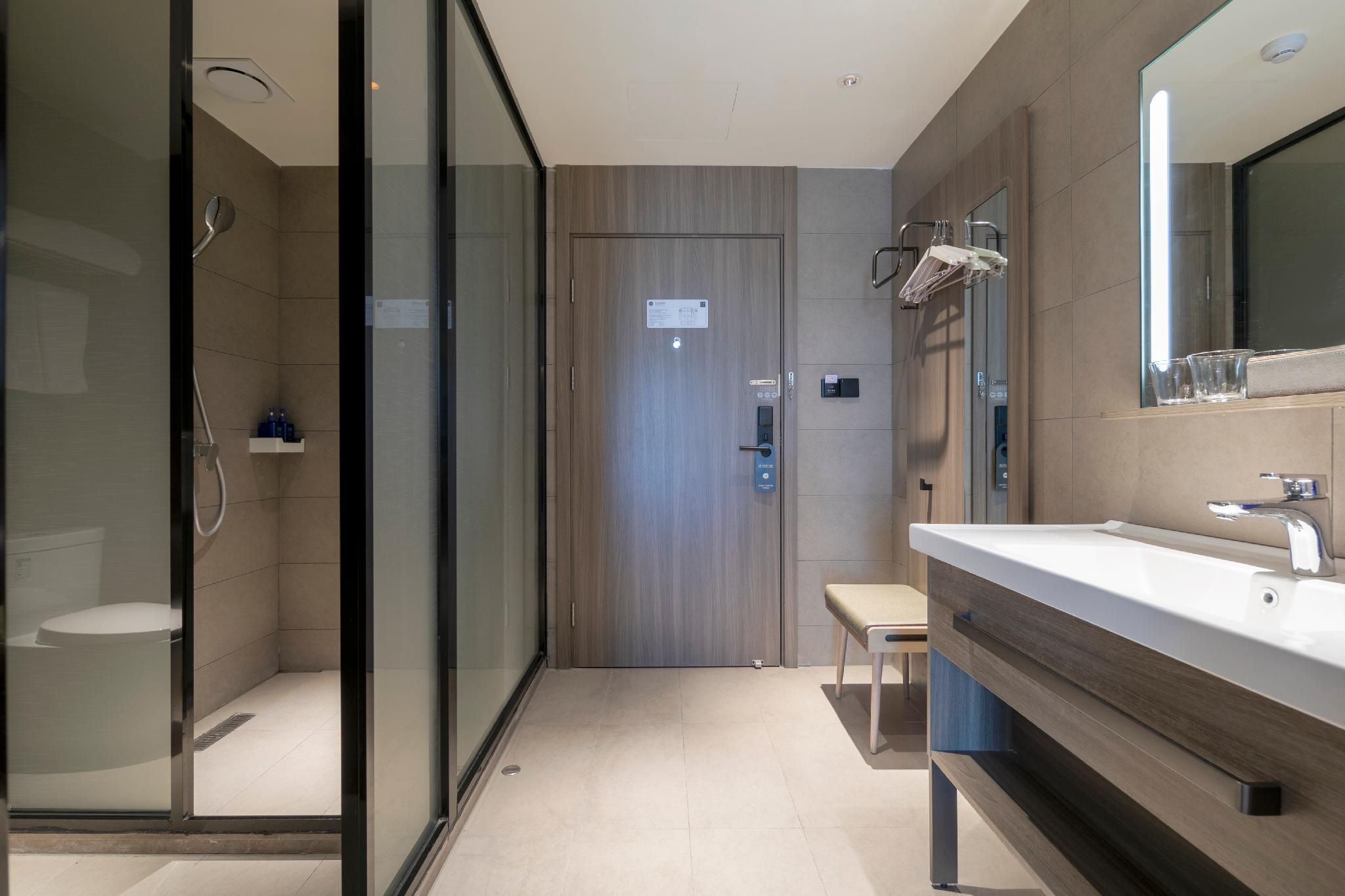 Huazhu - Mahjong Room