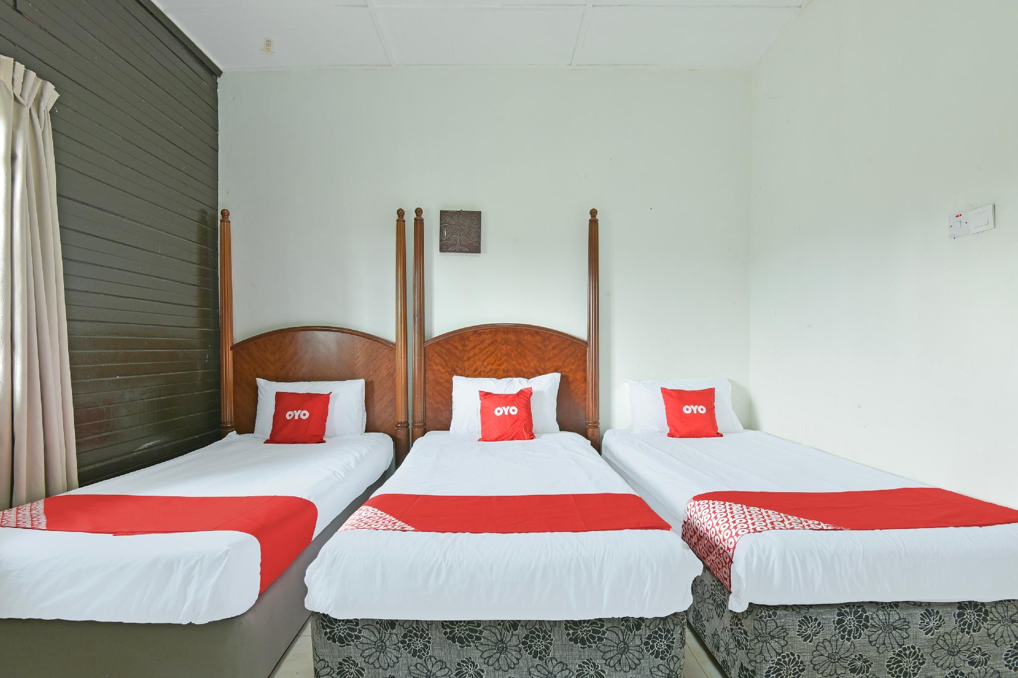 Hotel O Asiacamp Resort National Park Kuala Tahan Suite Triple 3