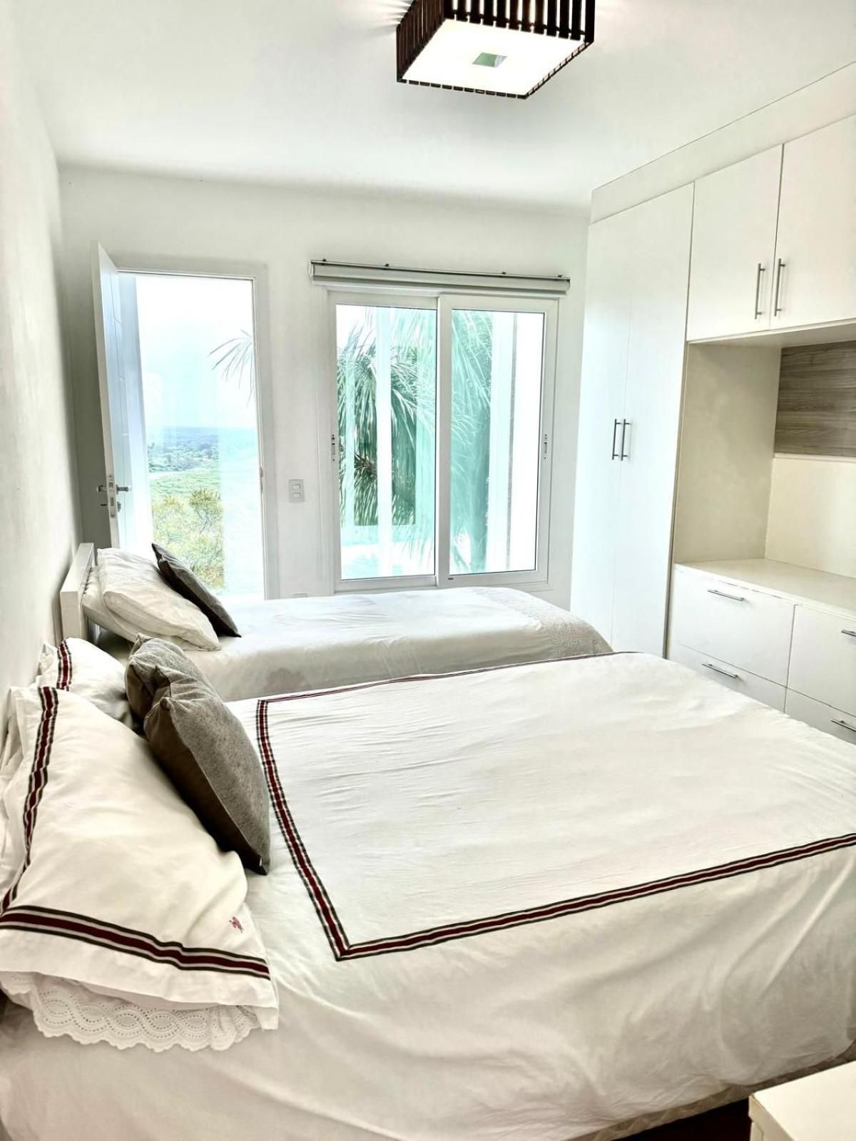 Triple Room with View