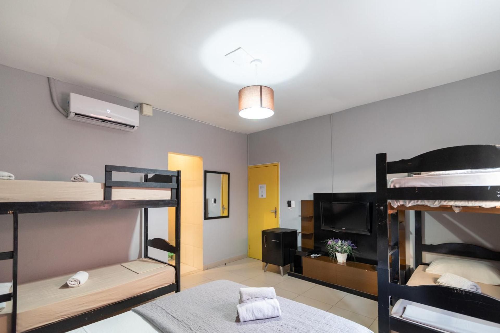 Deluxe Family Suite