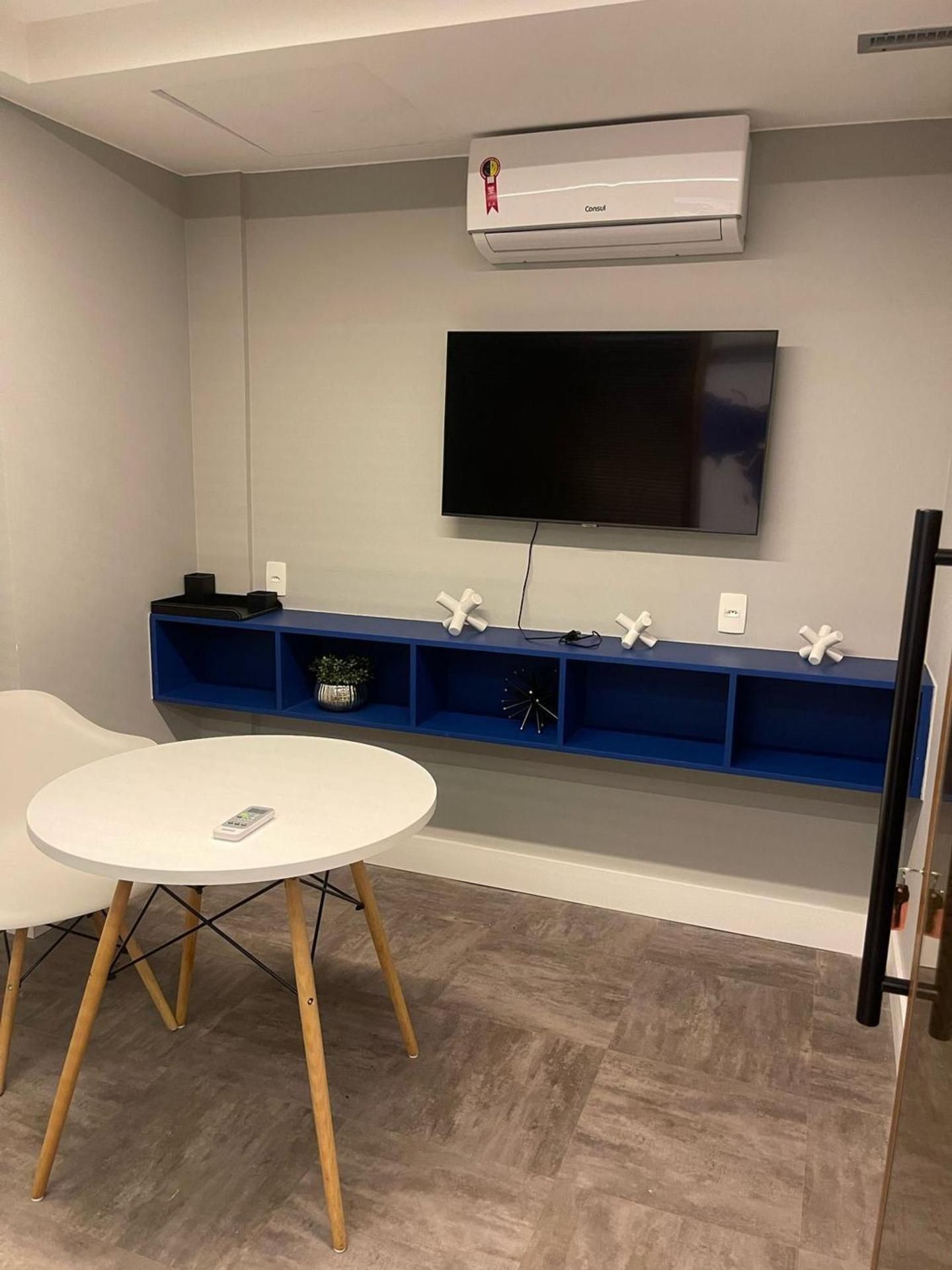 One-Bedroom Standard Apartment