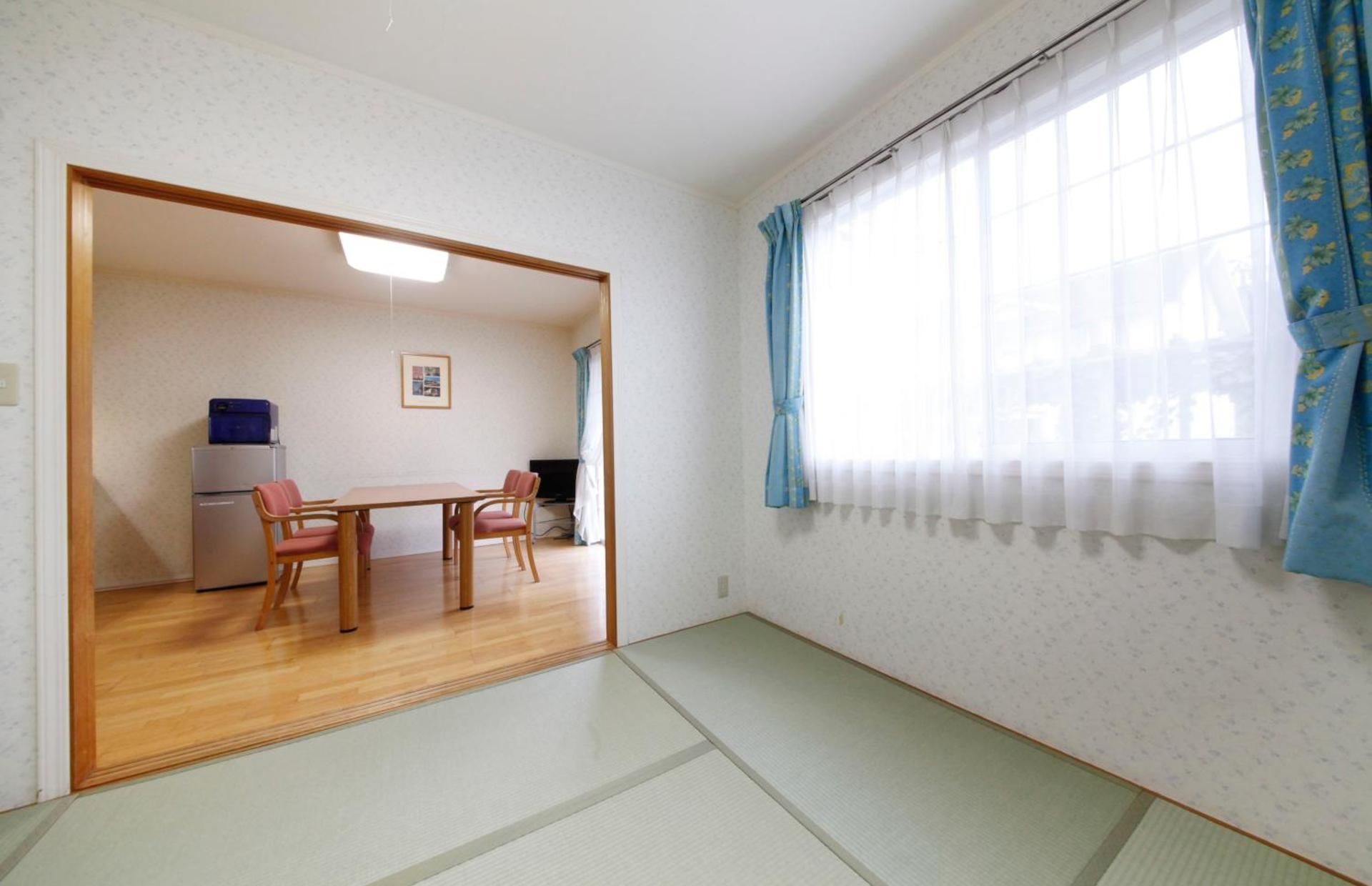 Twin Room with Kitchen - Lodge