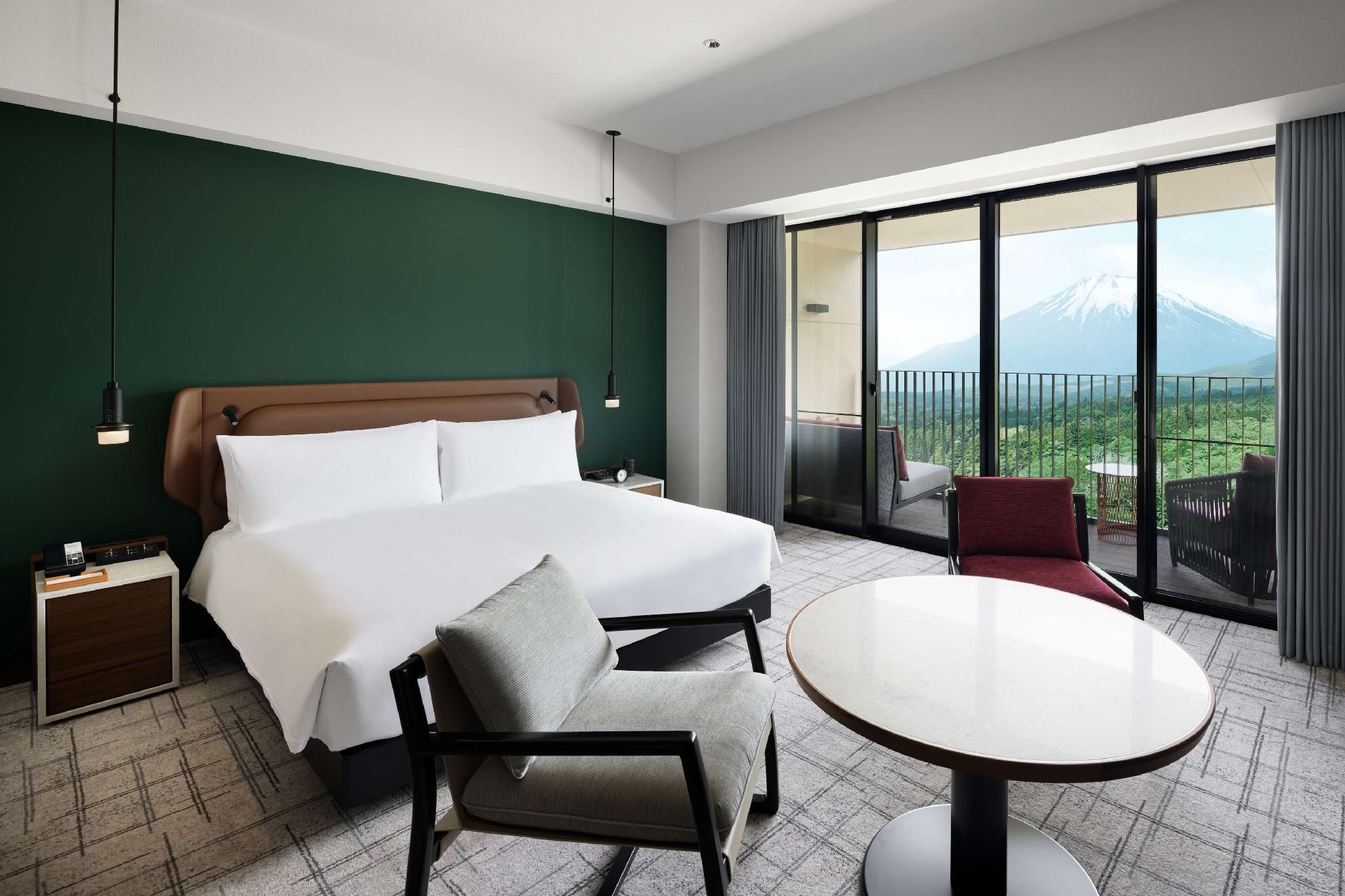 1 King Bed, Mount Fuji View