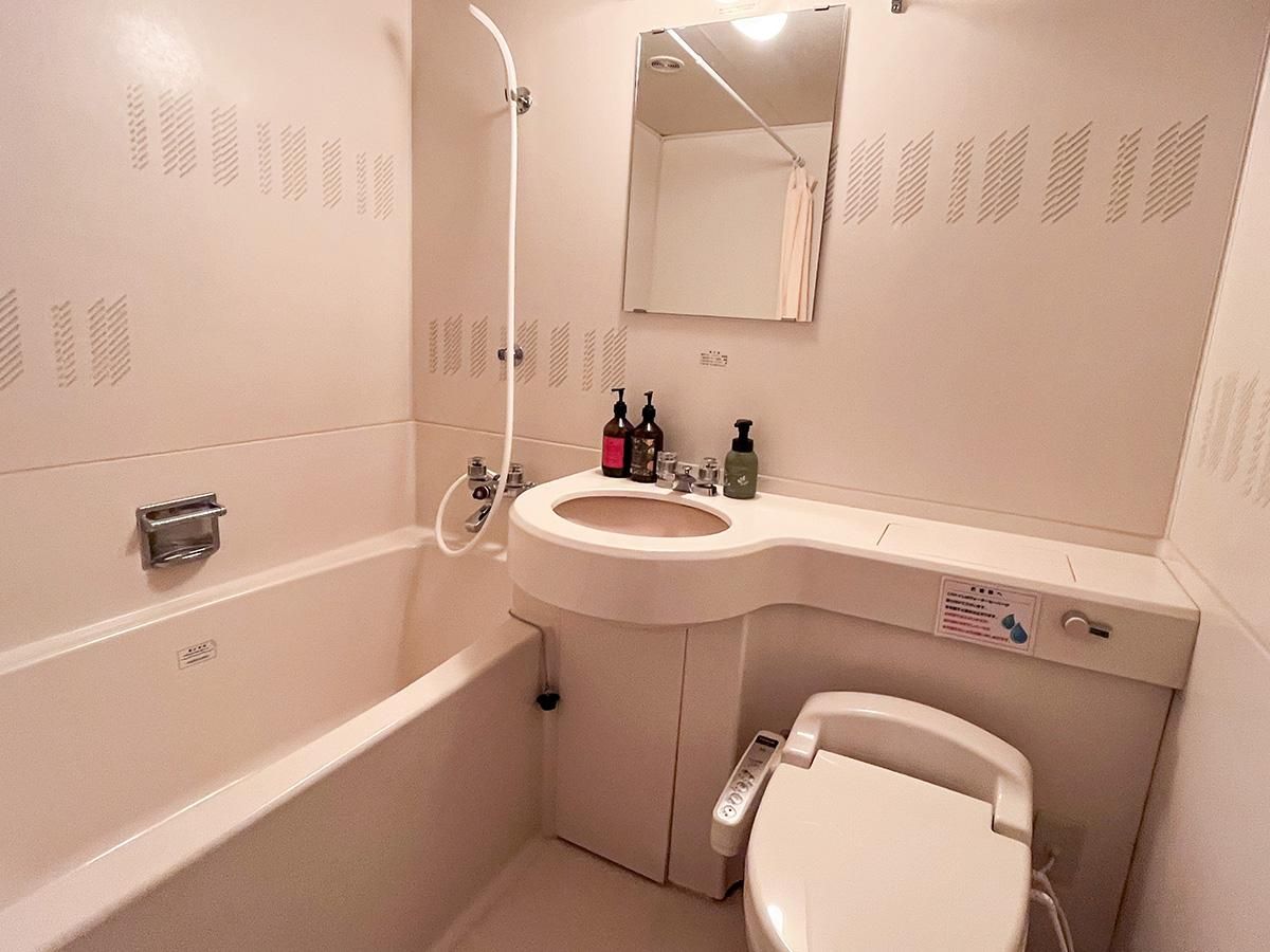 Economy Twin Room - Non-Smoking