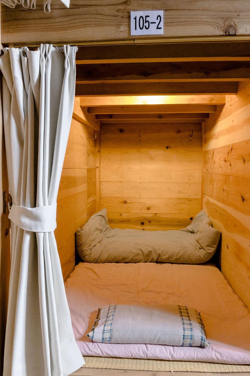 Single Room Shared Bathroom