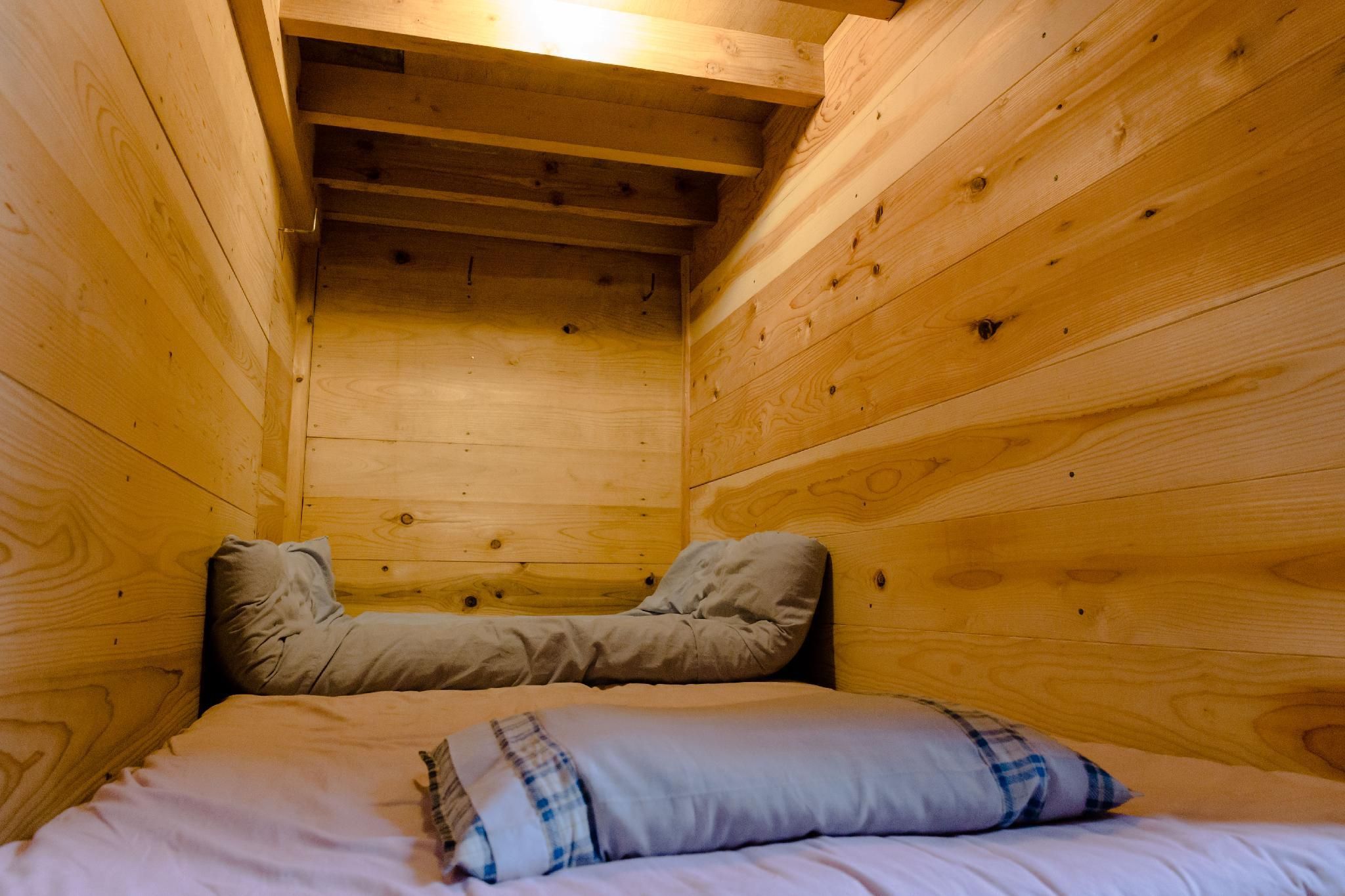 Single Room Shared Bathroom