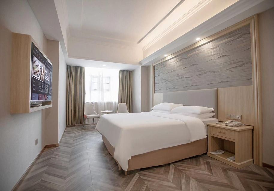 Vienna - Functional Chess Suite Room
