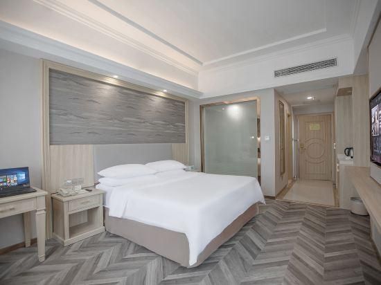 WH - Superior Bed Room