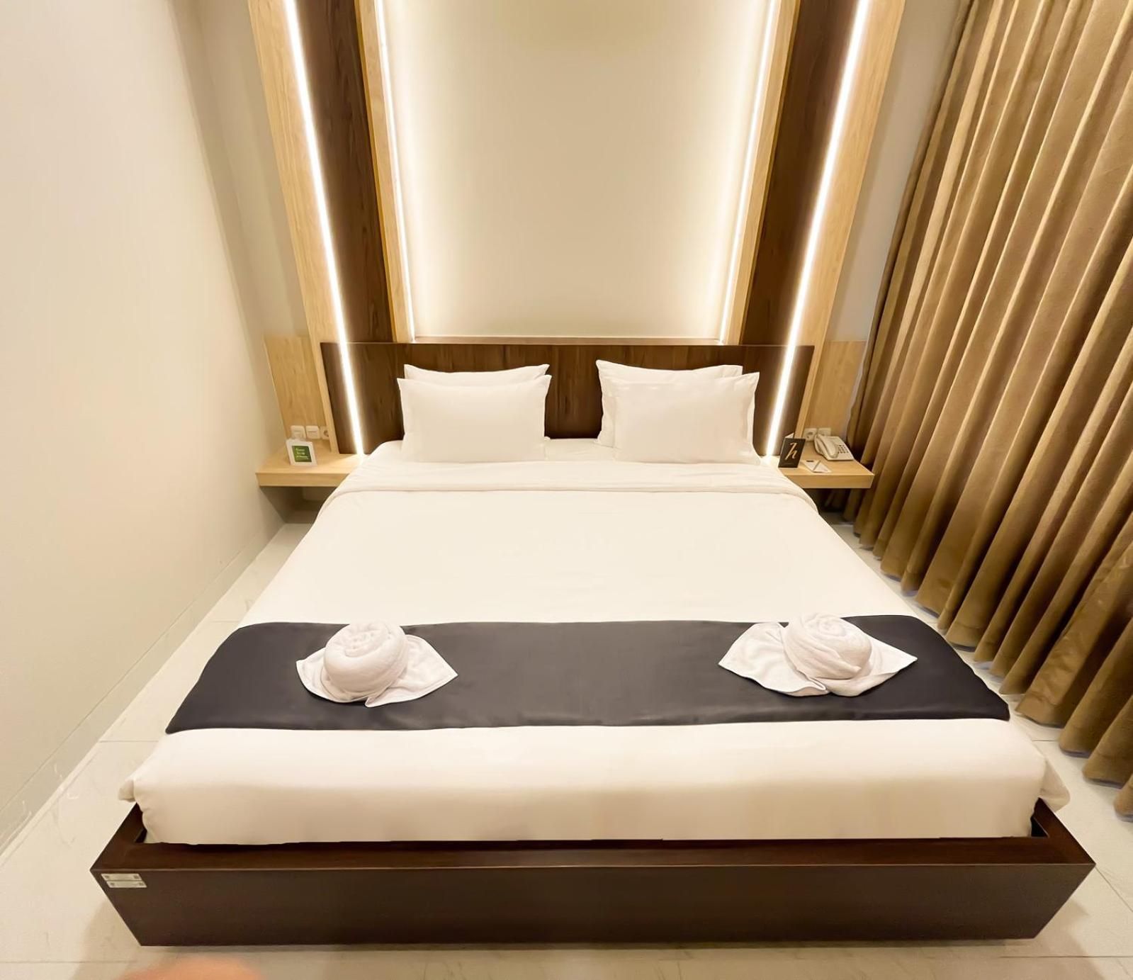 Horison Resort Antawirya Jepara Deluxe Double 2