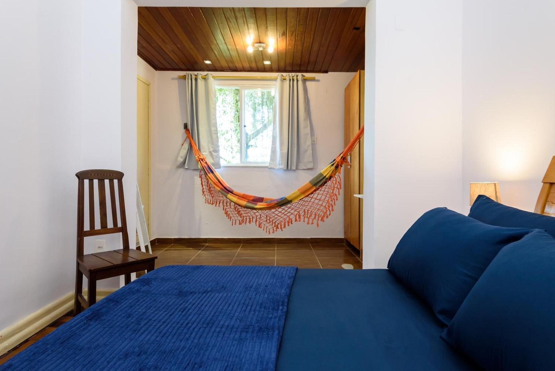 Deluxe Queen Suite