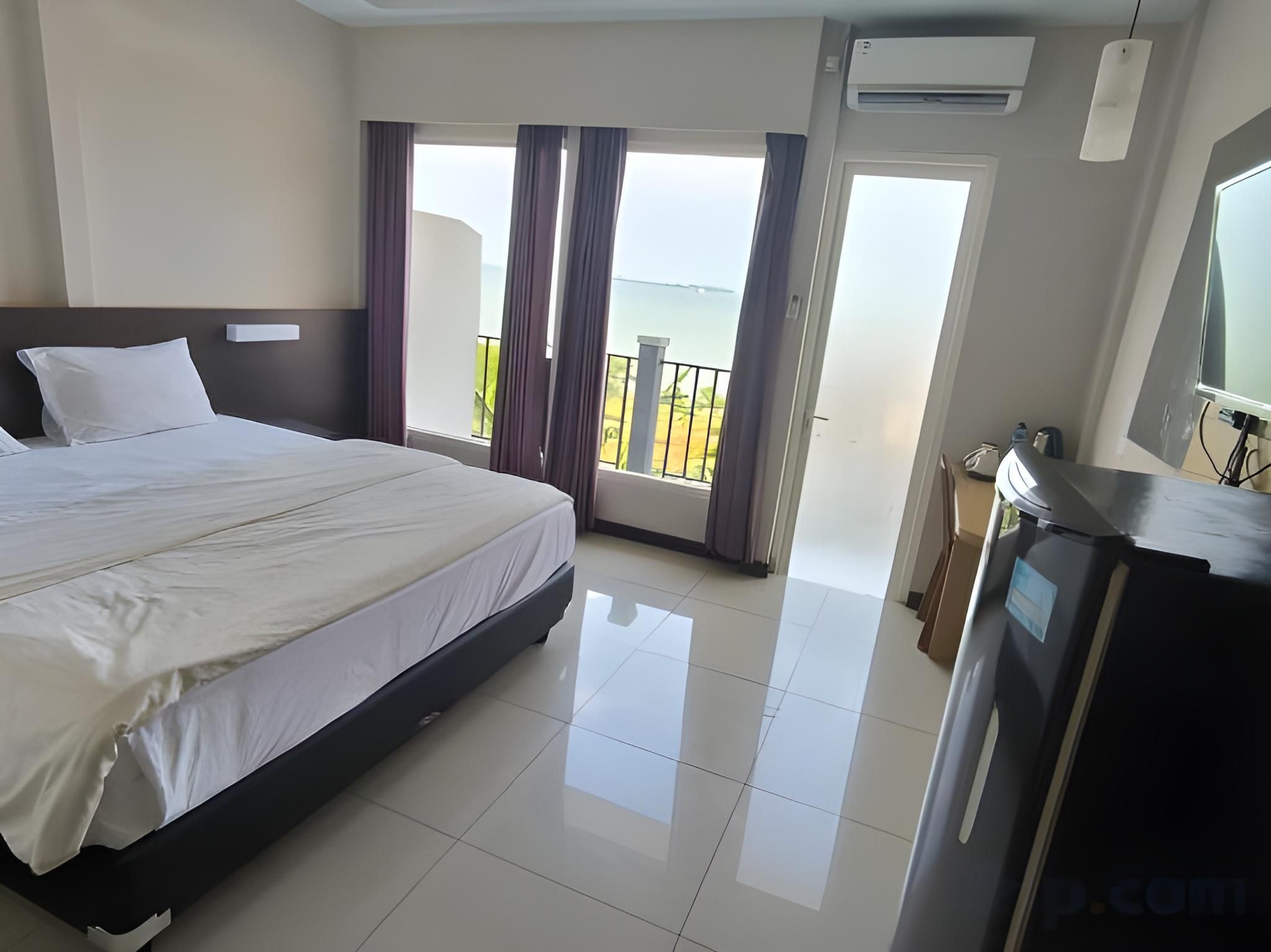 New Bandengan Beach Hotel Superior Double