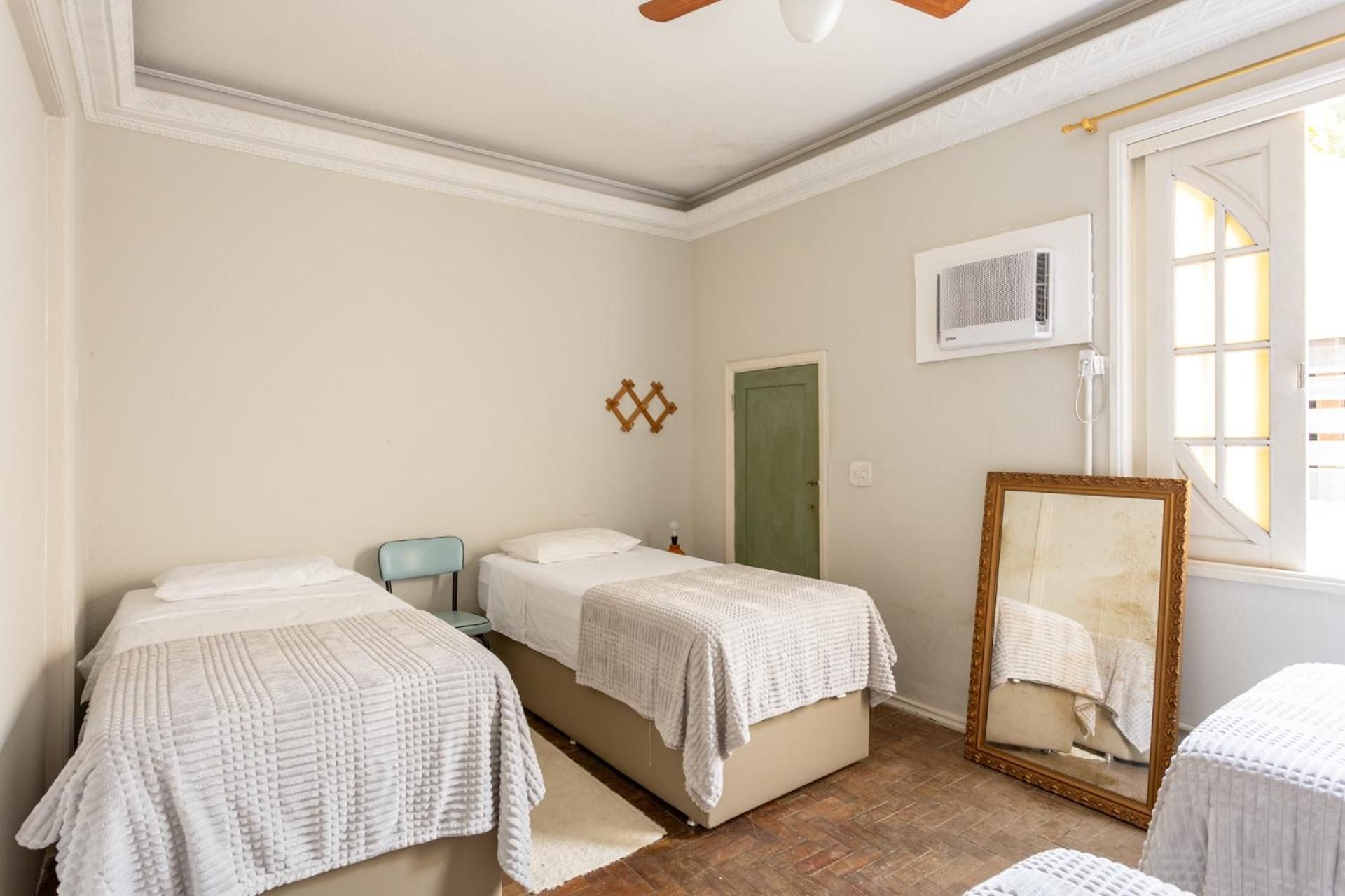 Bed in 4-Bed Mixed Dormitory Room