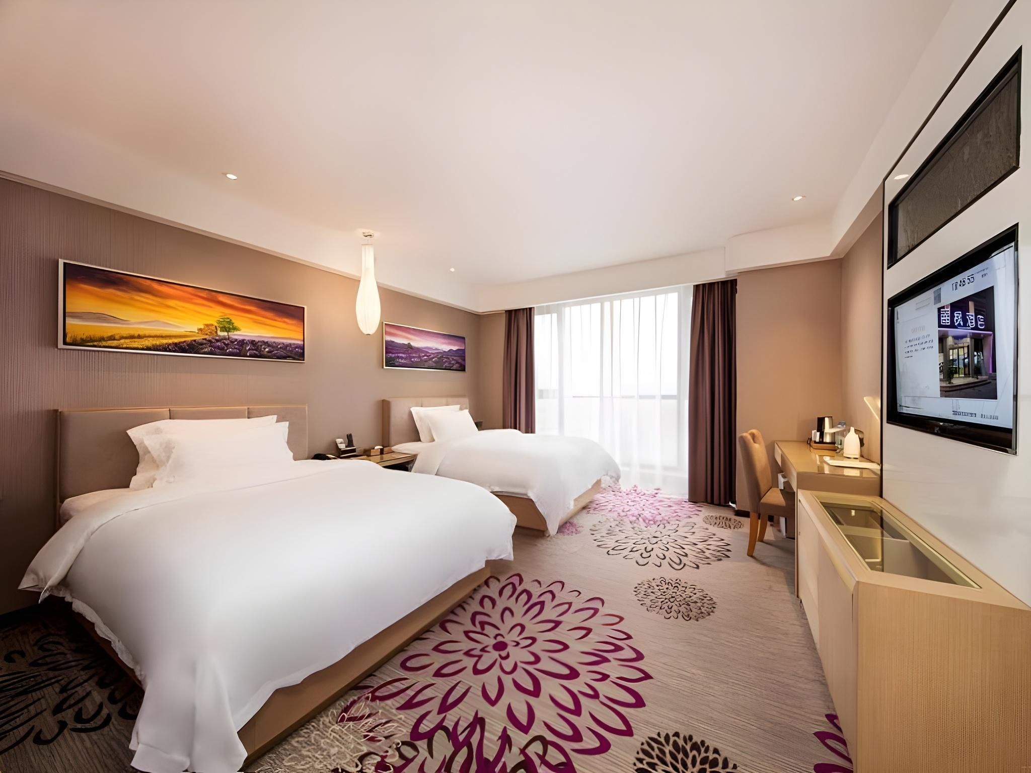 Twin Deluxe Room