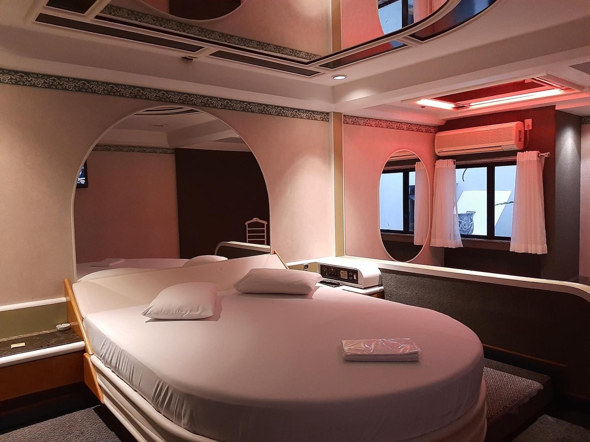 Suite with Sauna