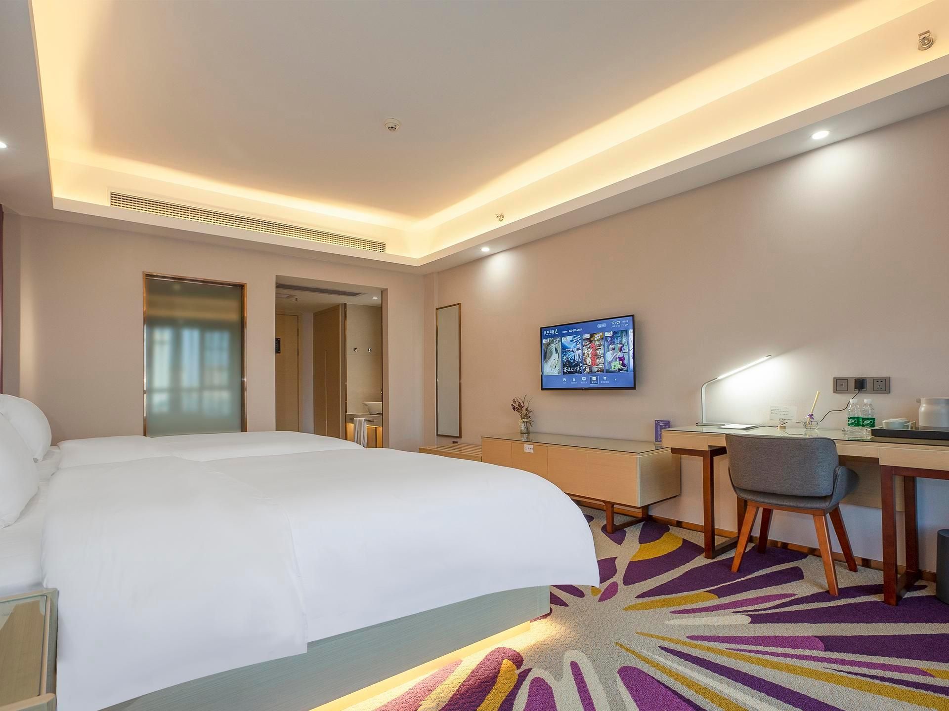 WH - Deluxe Room Twin