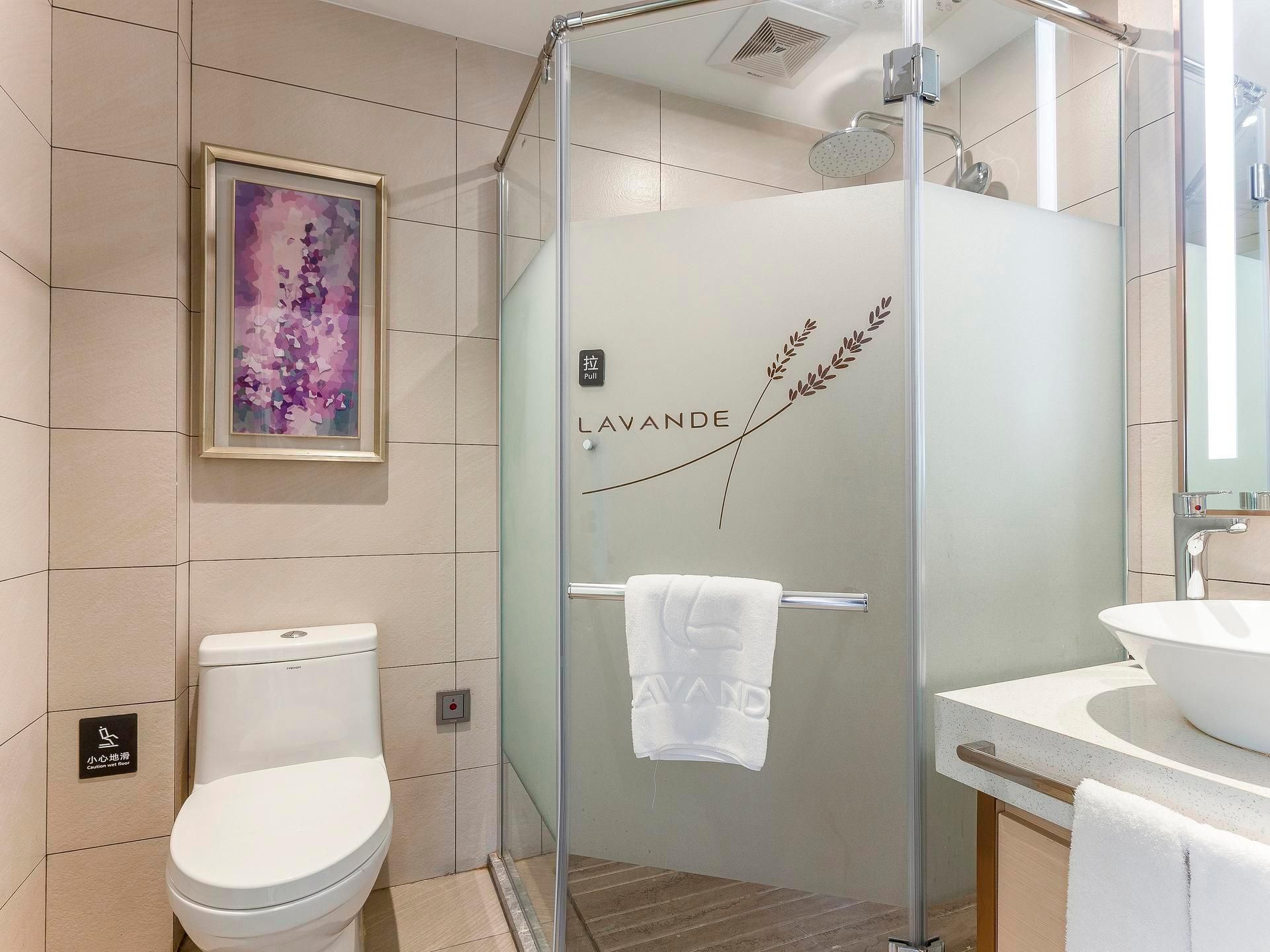 WH - 1 Bed Room with View