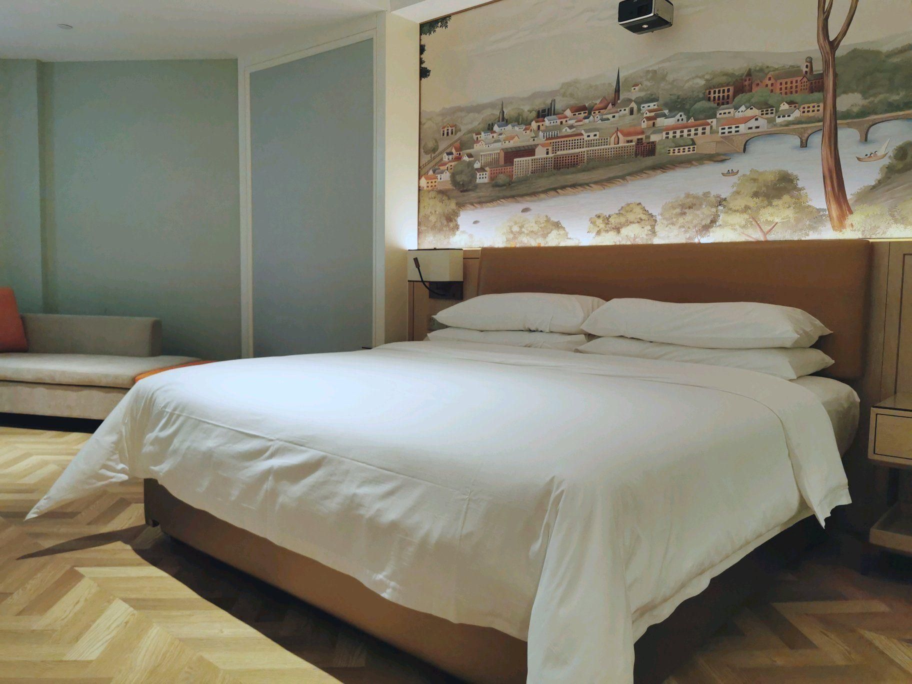 Vienna - Cinema Bed Room