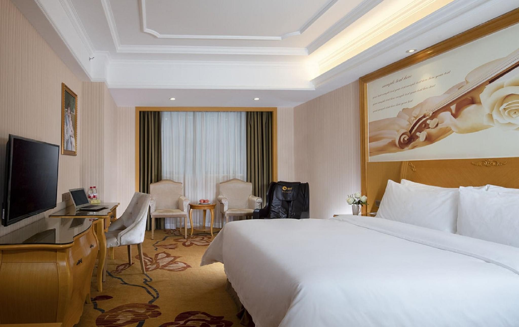 Vienna - Deluxe Room