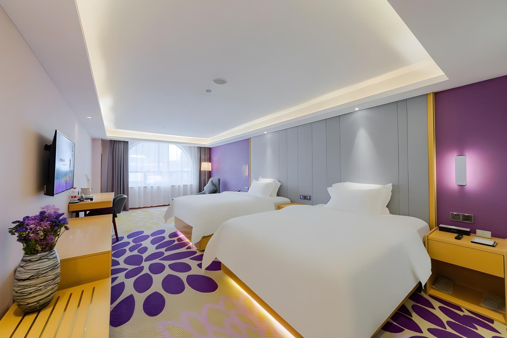WH - Deluxe Bed Room