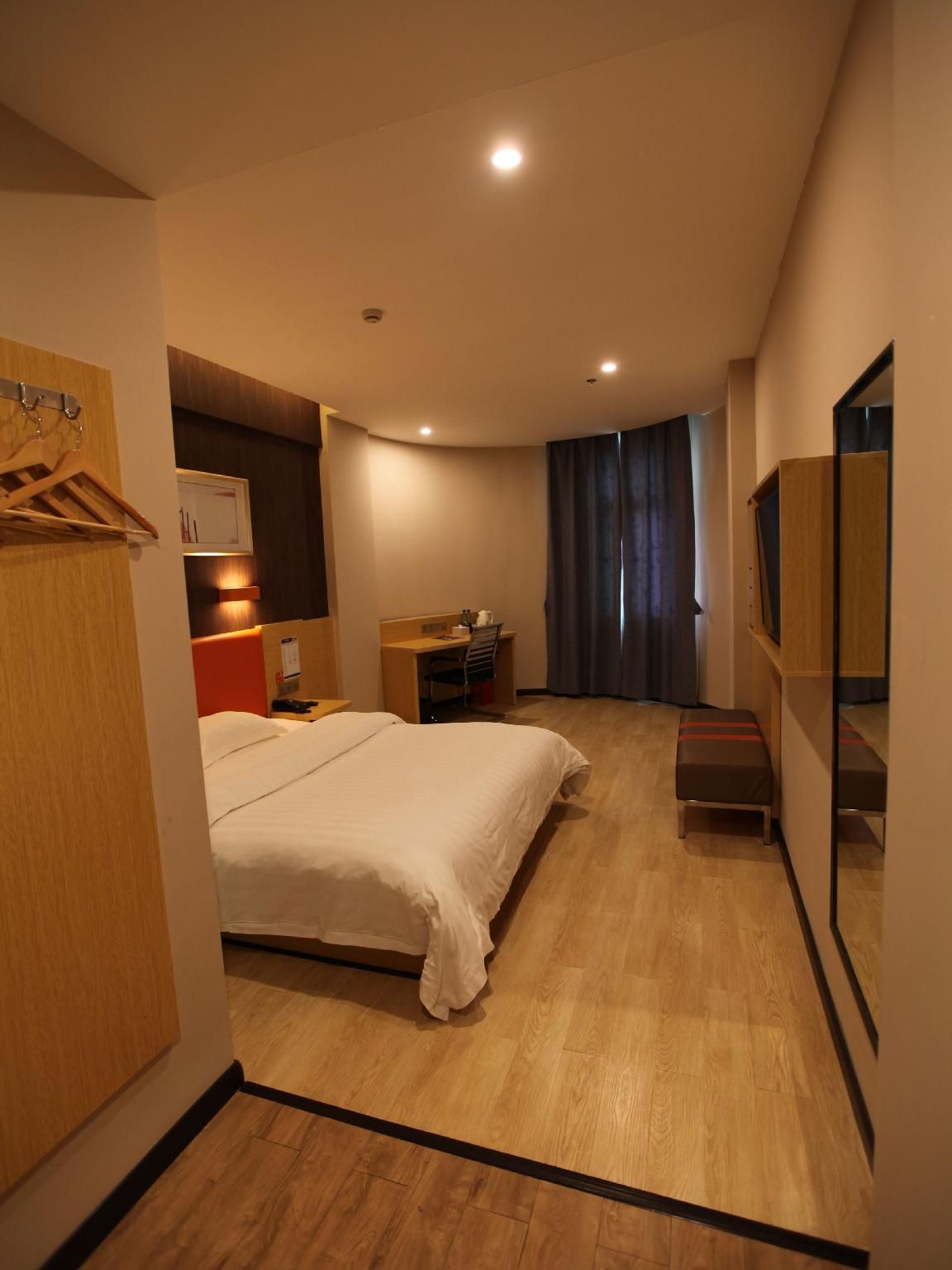 7 Days - Youxiang Bed Room