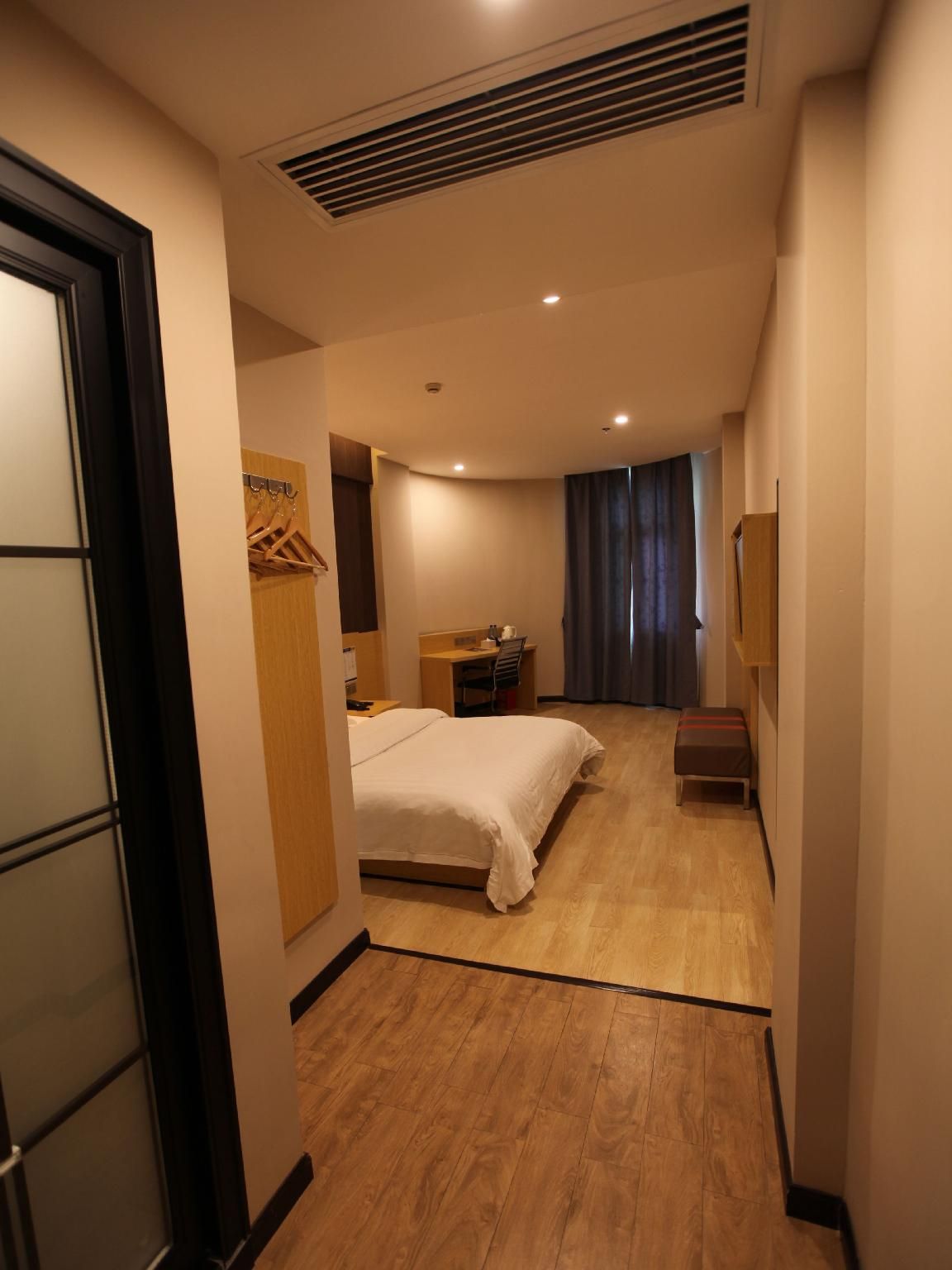 7 Days - Youxiang Bed Room
