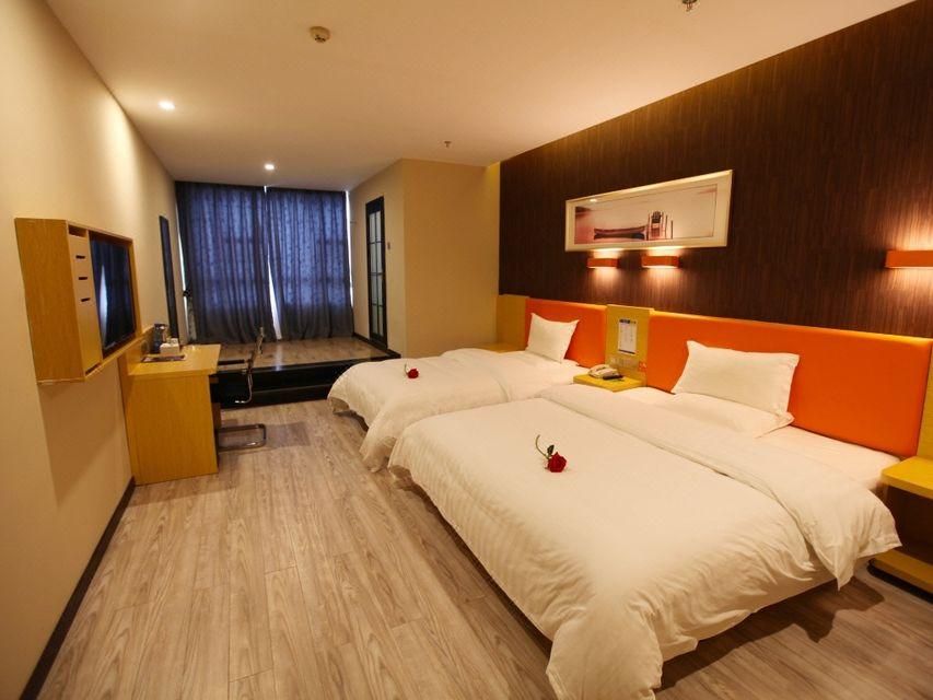 Featured Twin Room