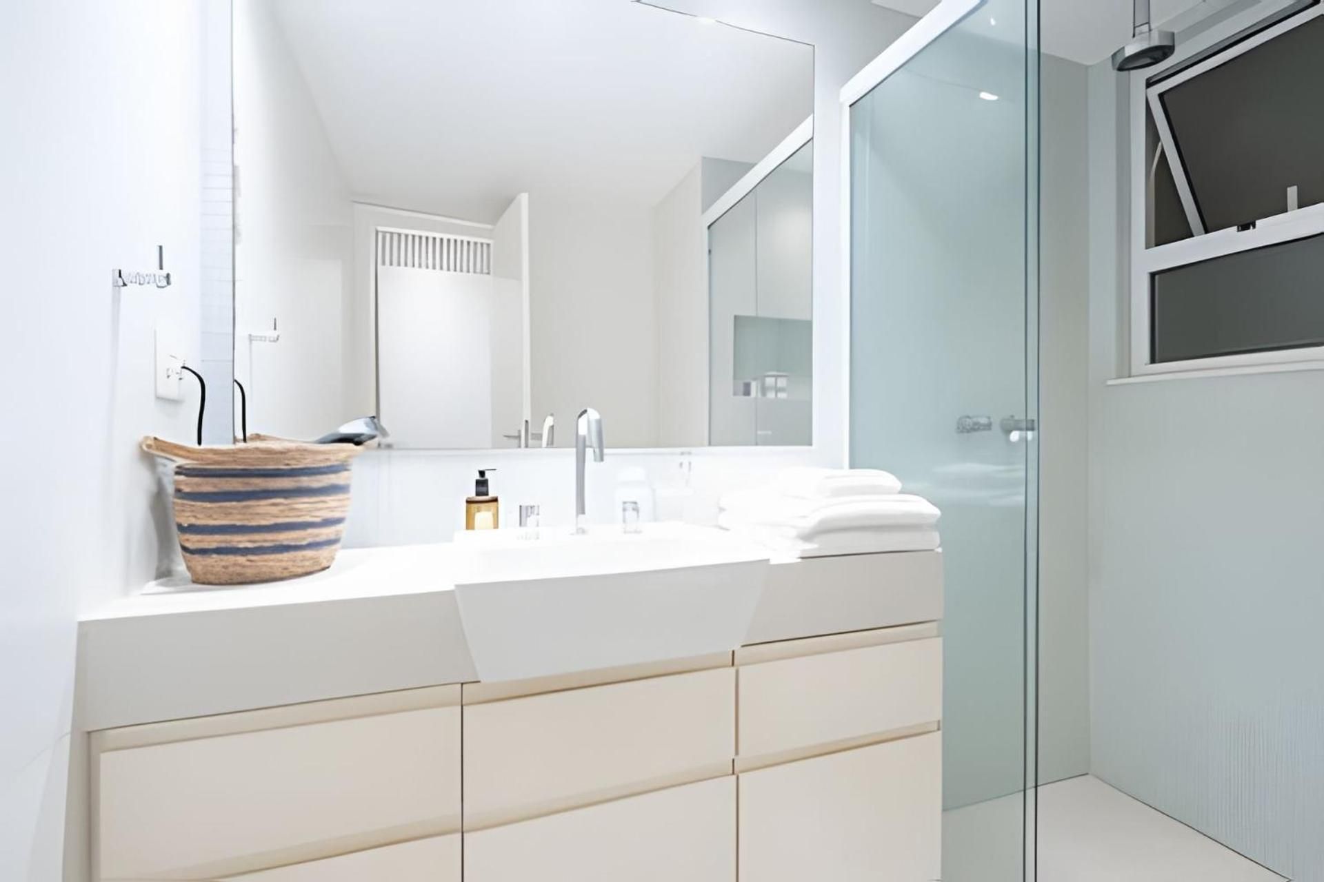Two-Bedroom Deluxe Apartment