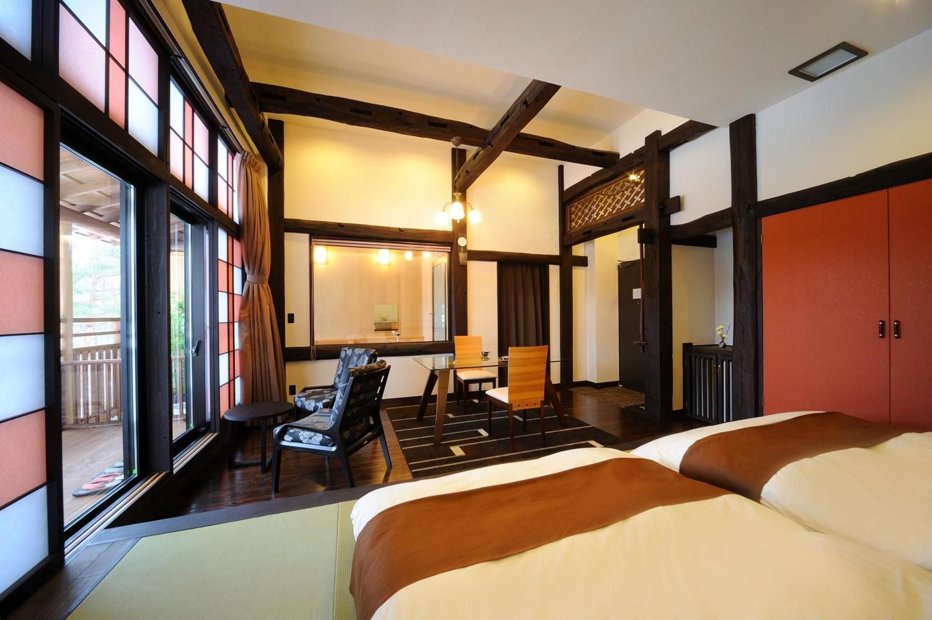 Two-Bedroom Suite