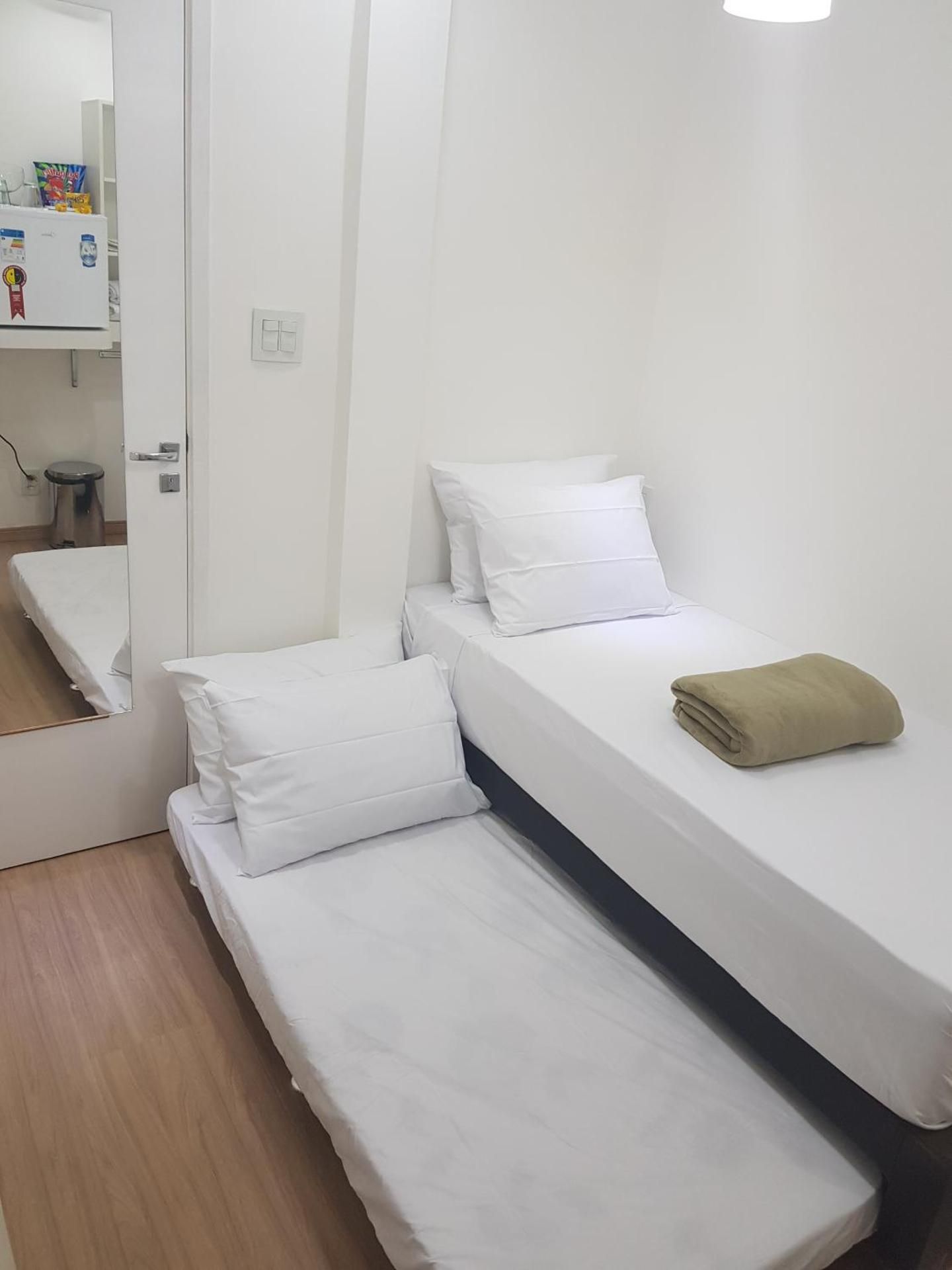 Twin Room with Private Bathroom