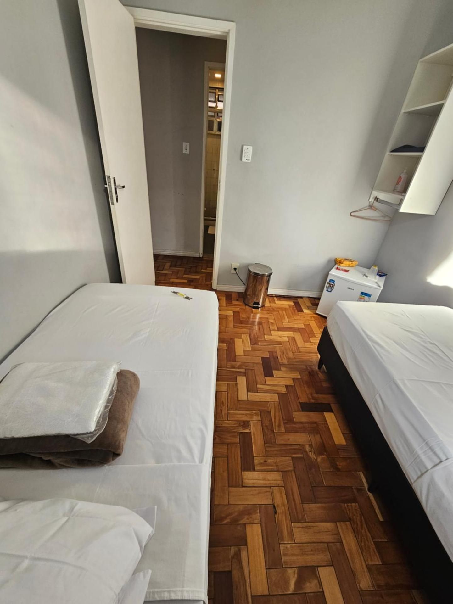 Twin Room with Shared Toilet
