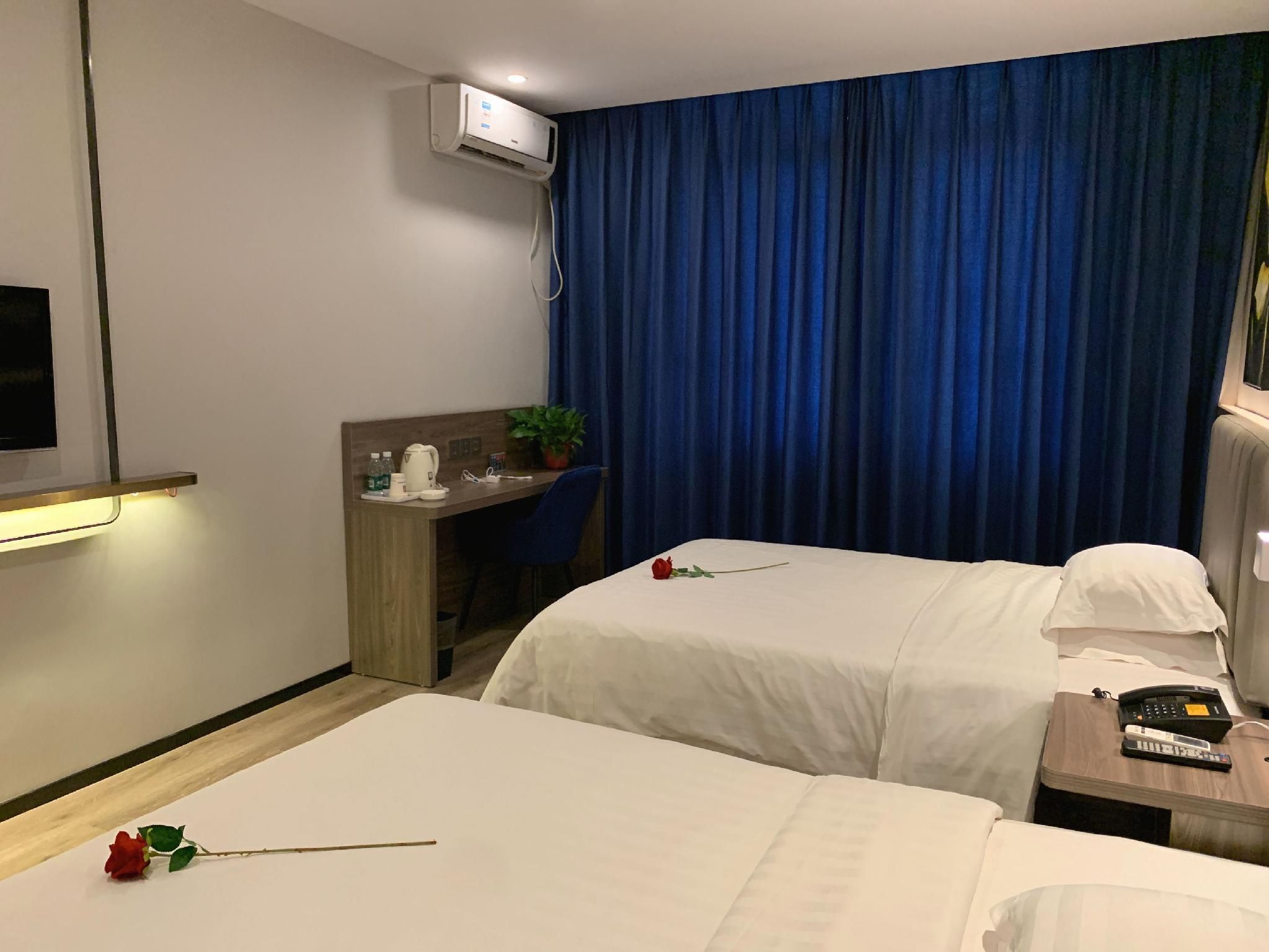 Traditional Twin Room