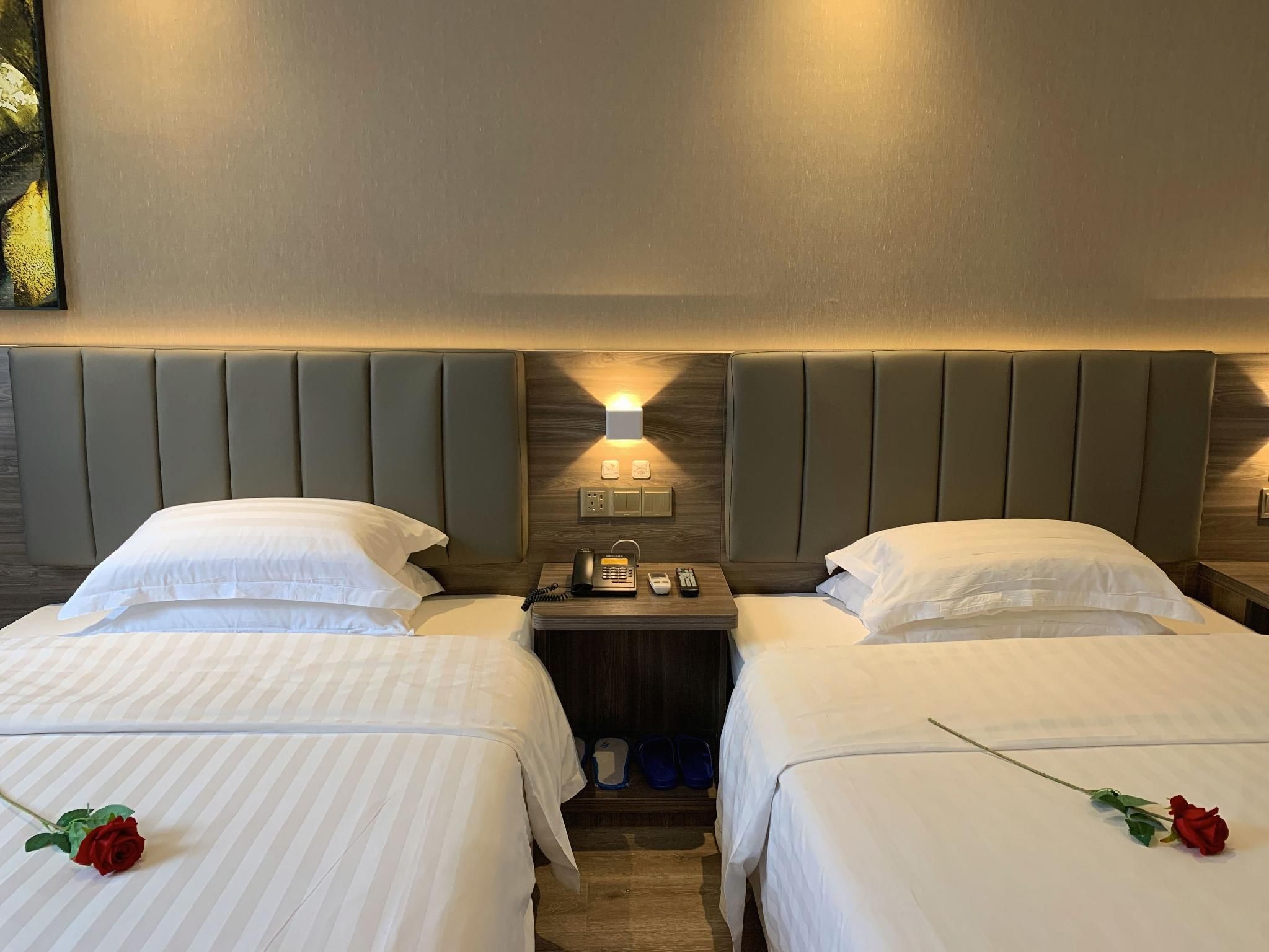 7 Days - Suite Room