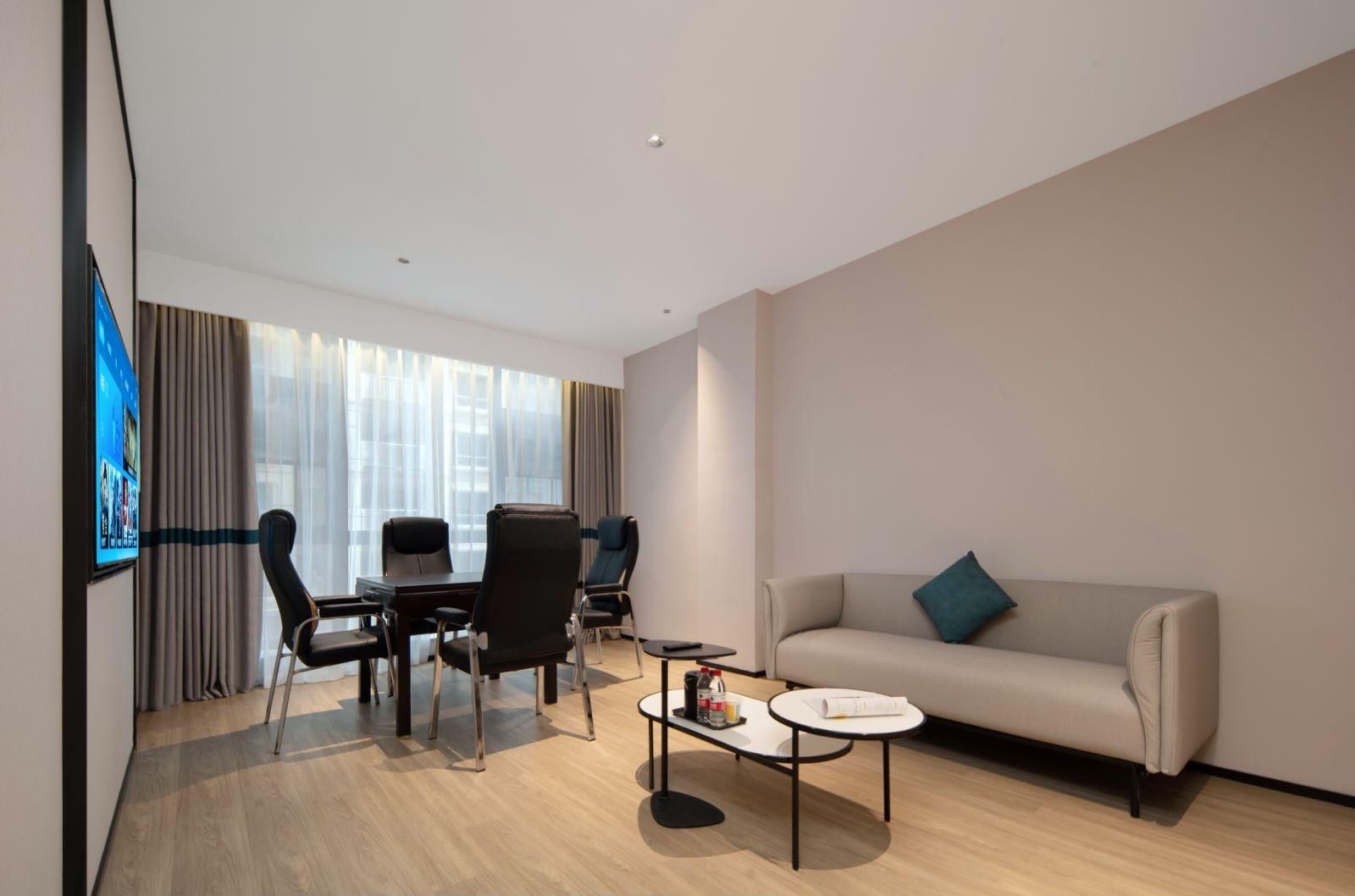 Two Queen Deluxe Suite