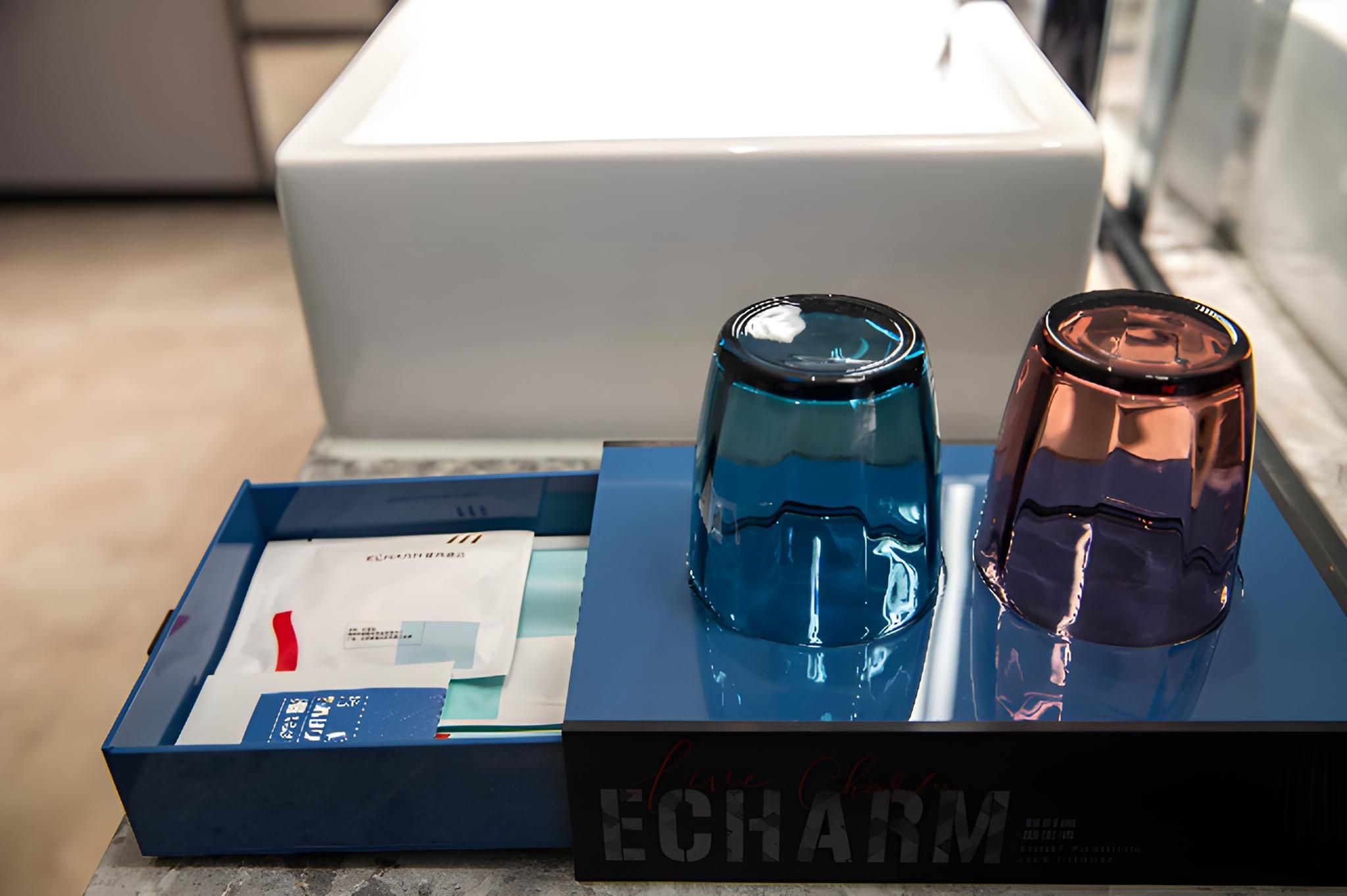 Dossen - Family Room