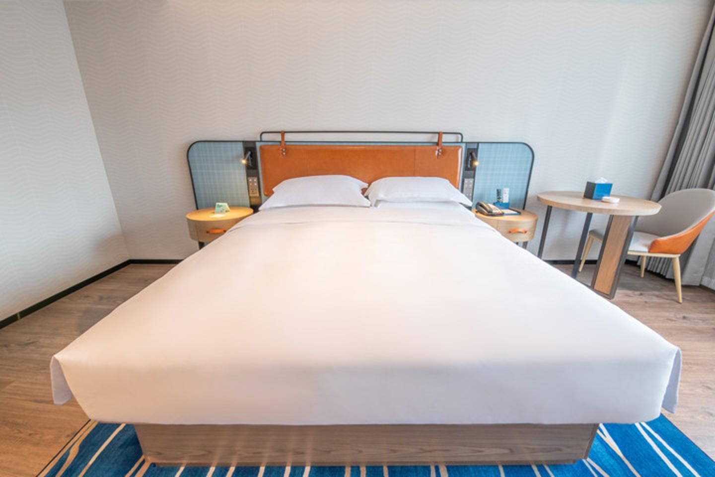 Dossen - Standard Bed Room
