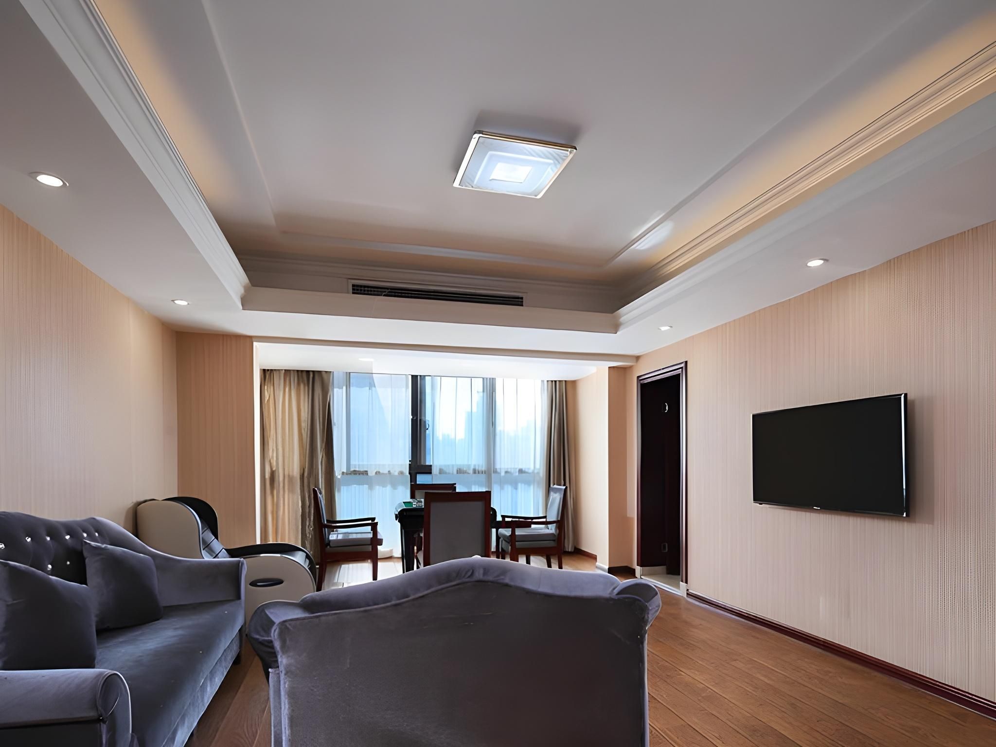 Vienna Hotel Hengyang Zhengxiang District Nanhua University Vienna - Functional Chess Suite Room 3