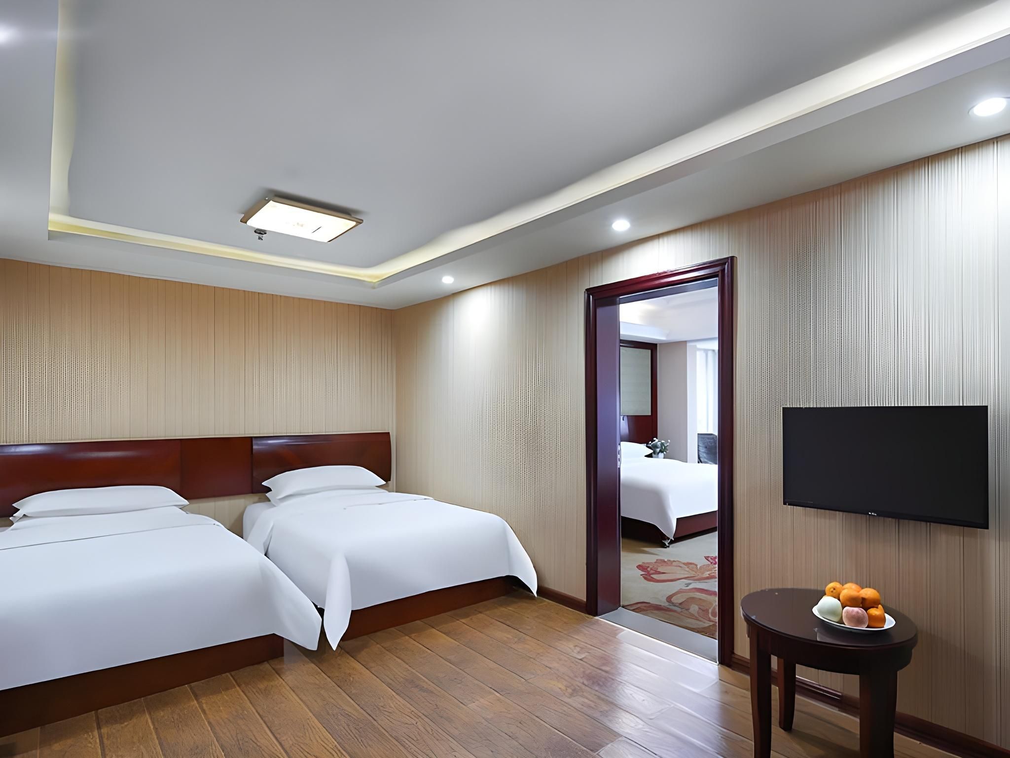 Vienna Hotel Hengyang Zhengxiang District Nanhua University Triple Deluxe