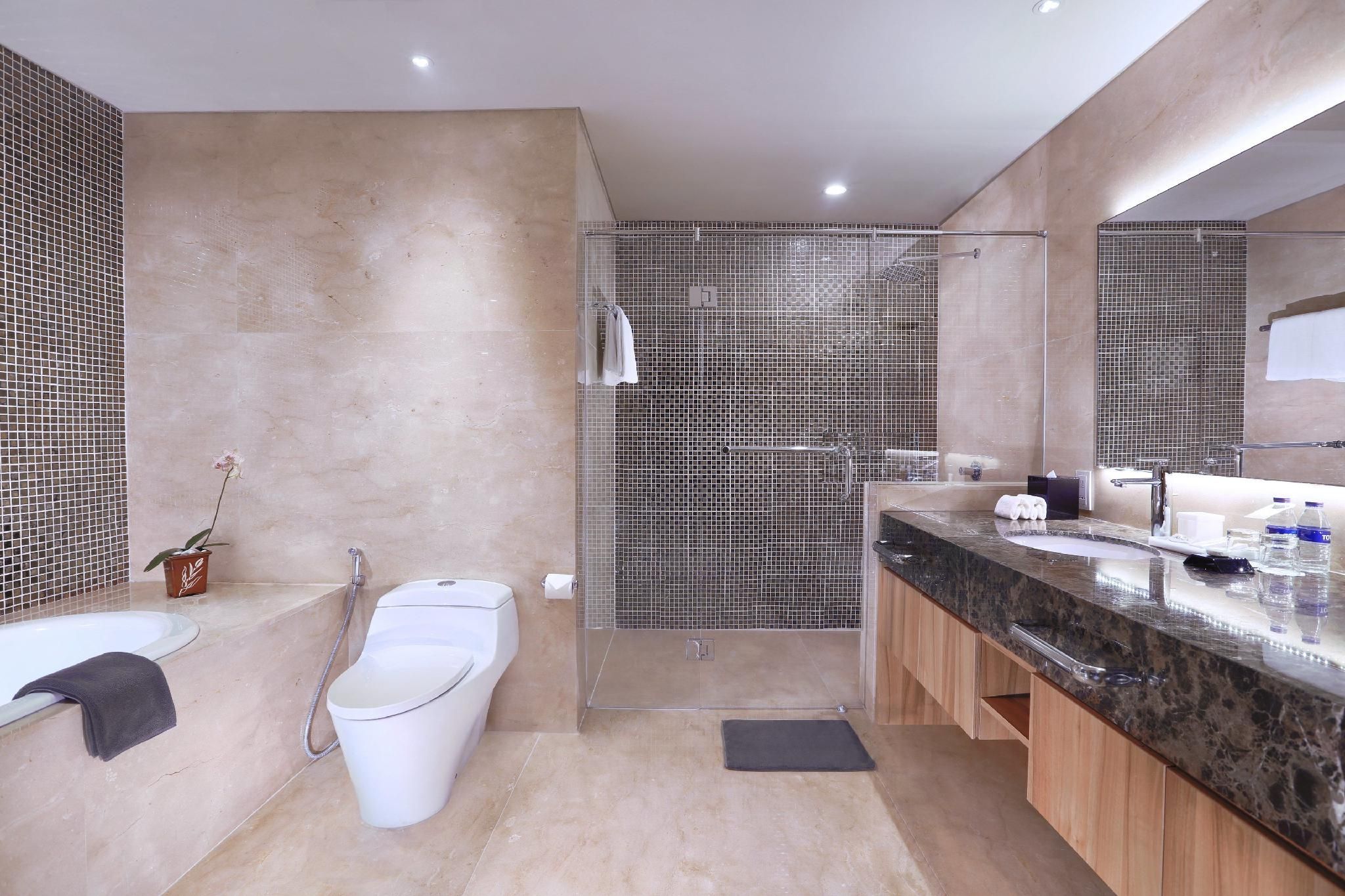 Aston Bojonegoro City Hotel Aston Suite 3